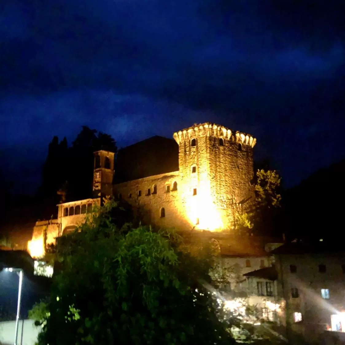 Nearby landmark in La Luna dei Medici