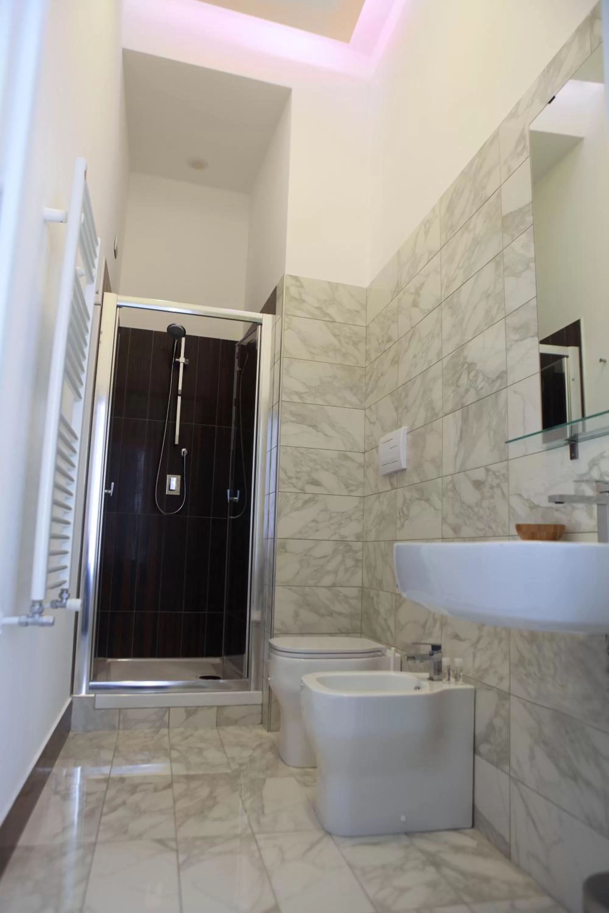 900 Bed and Breakfast