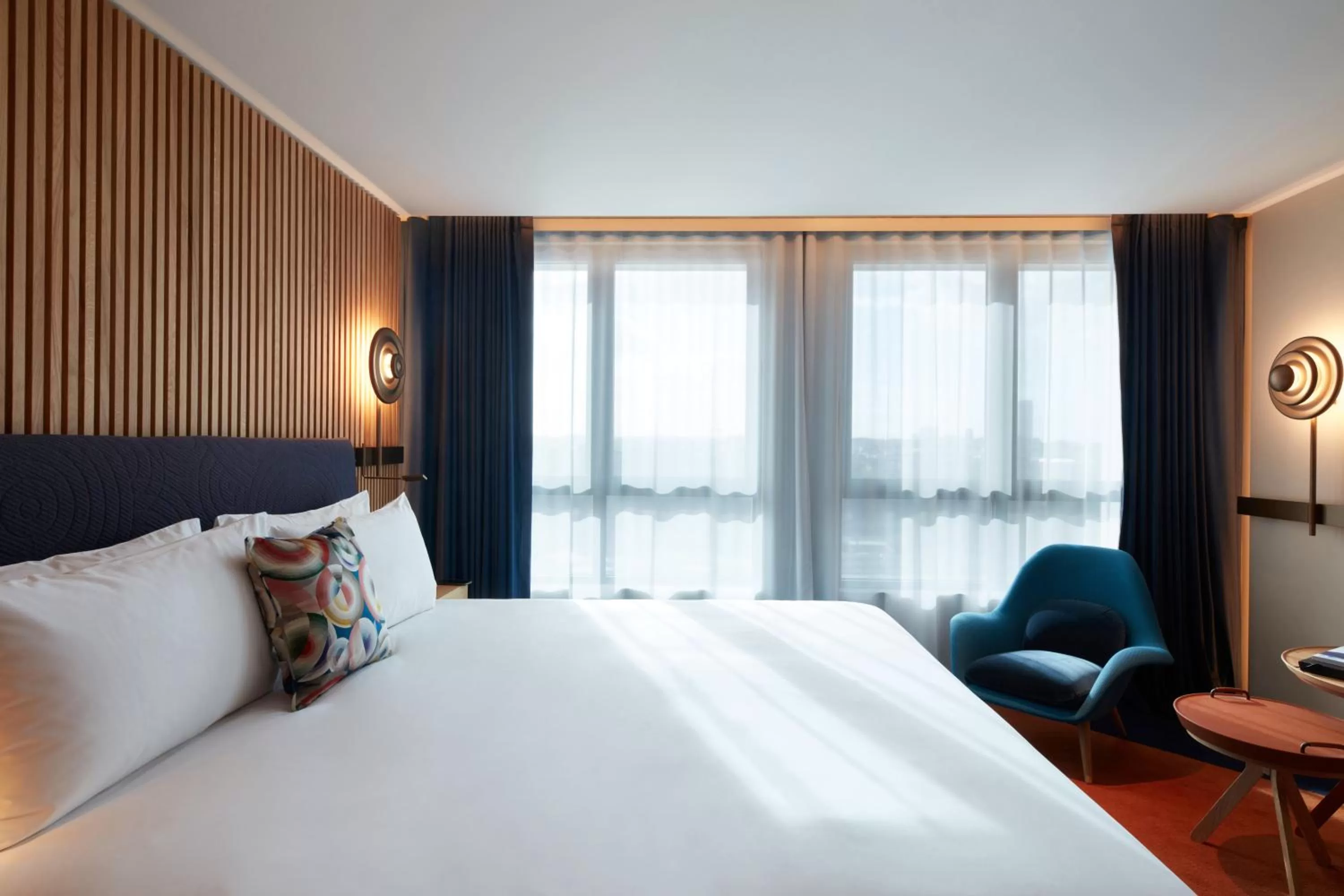 Bed in SO/ Paris Hotel