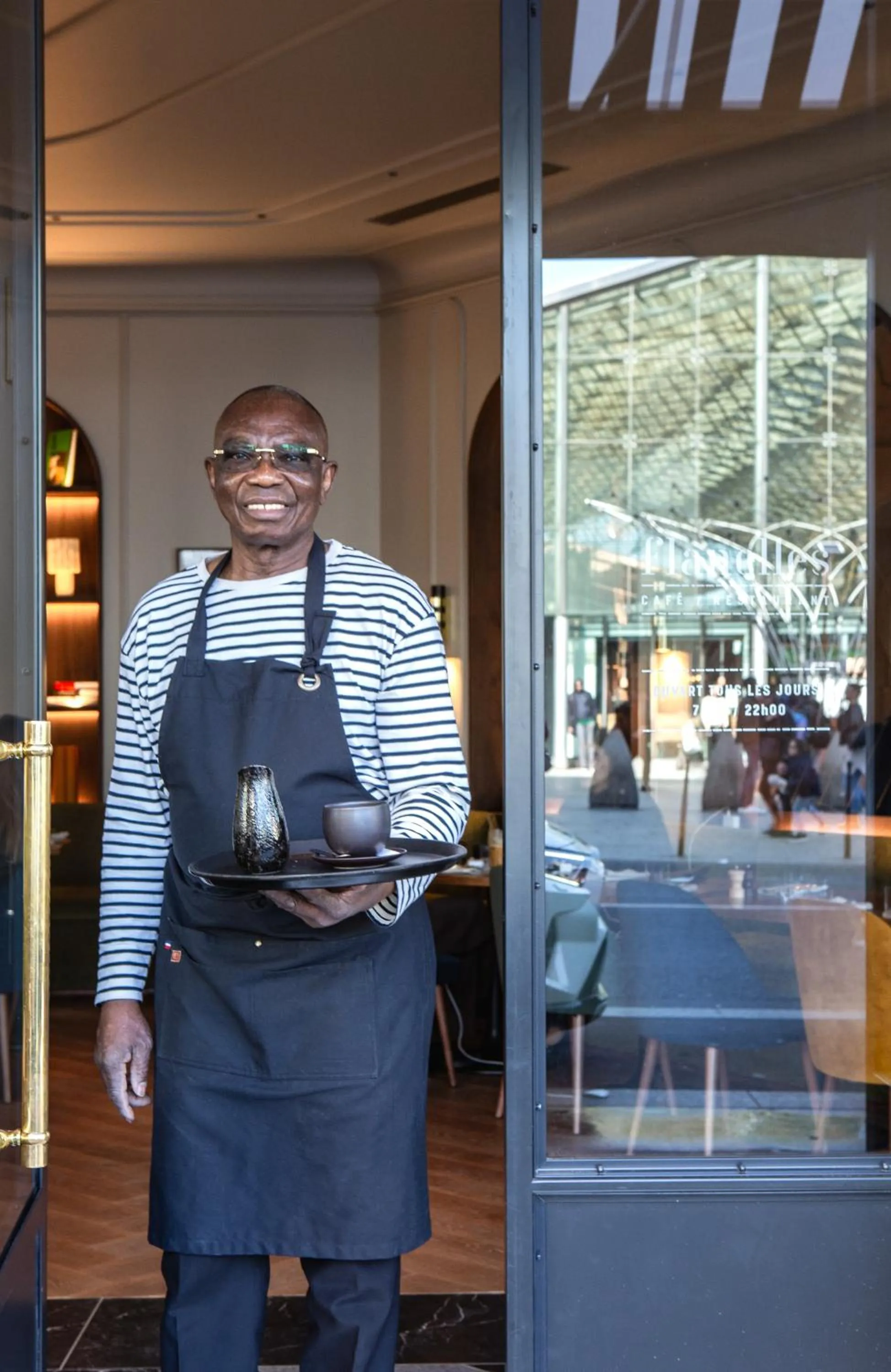 Restaurant/places to eat in Hotel Flanelles Paris