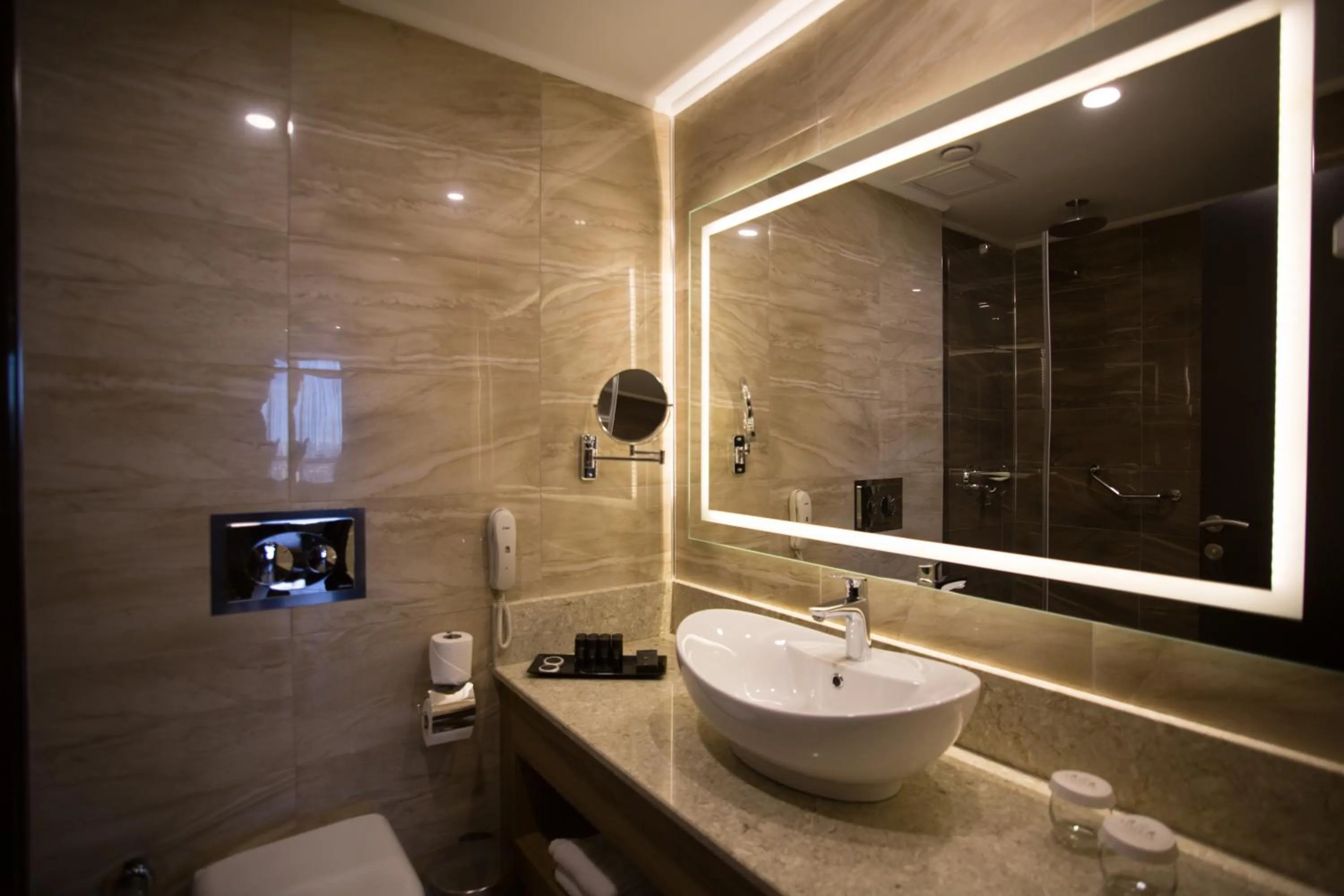 Bathroom in SKY Business Hotel