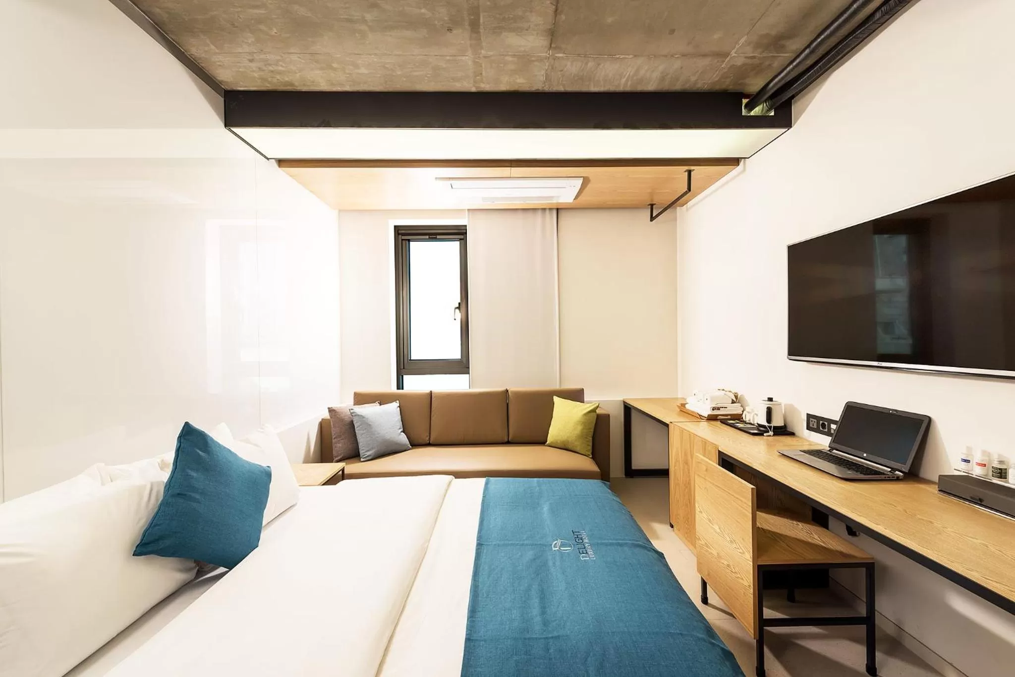 Bed in Delight Hotel Jamsil