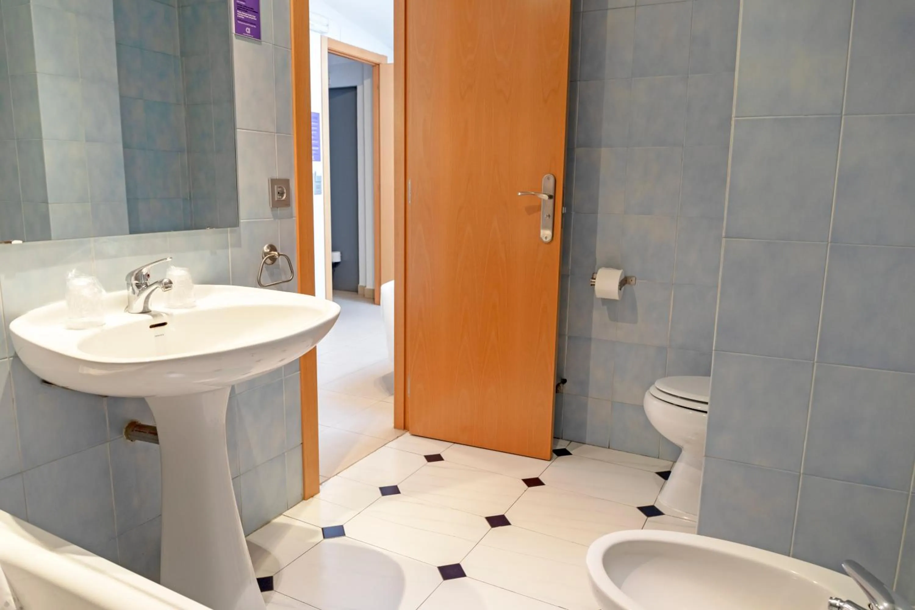 Bathroom in Hotel Alda Centro Palencia