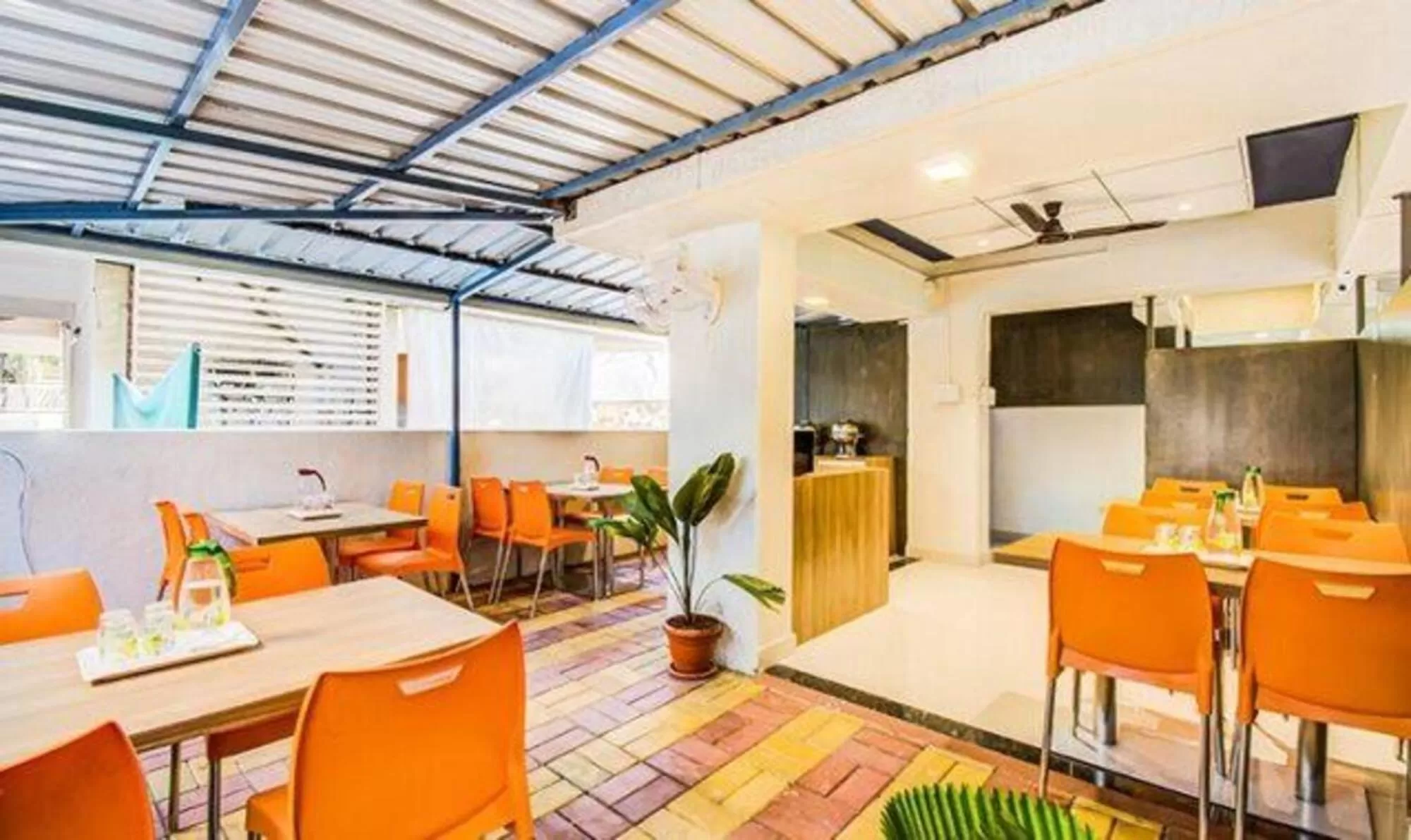 Dining area, Restaurant/Places to Eat in FabHotel Sky Bay