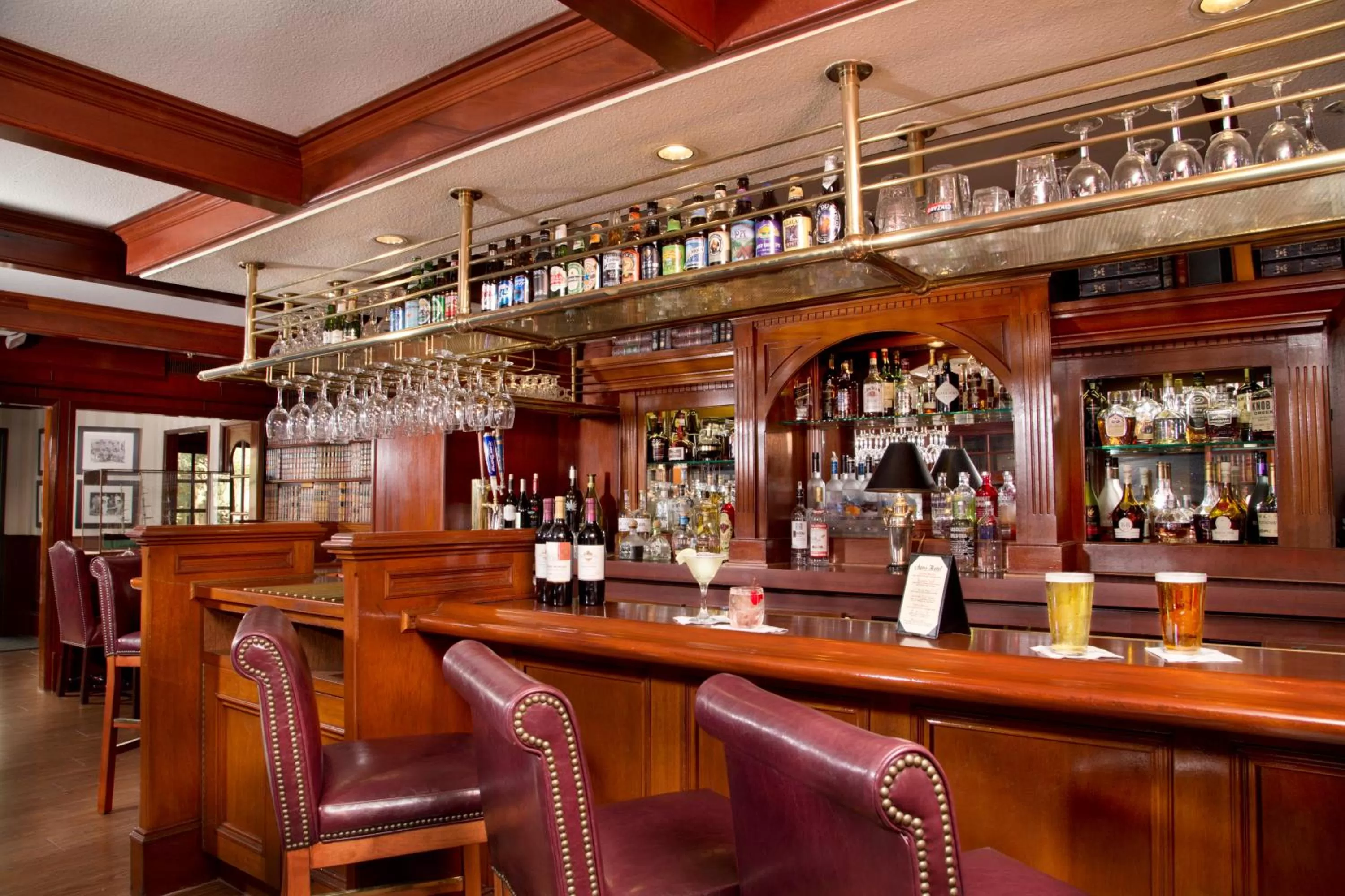 Lounge or bar in Ayres Hotel Costa Mesa Newport Beach