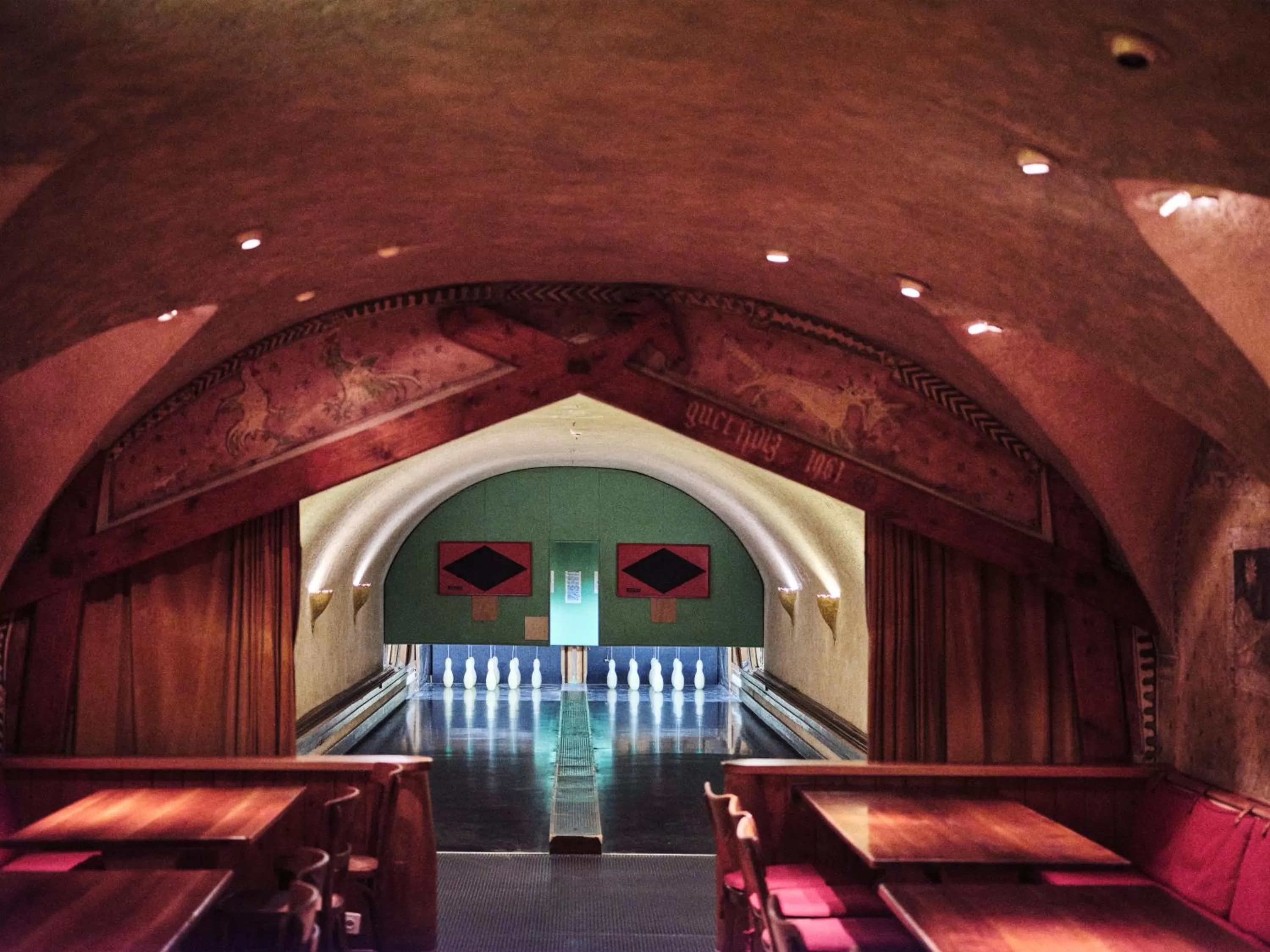 Bowling in Hotel Chesa Grischuna