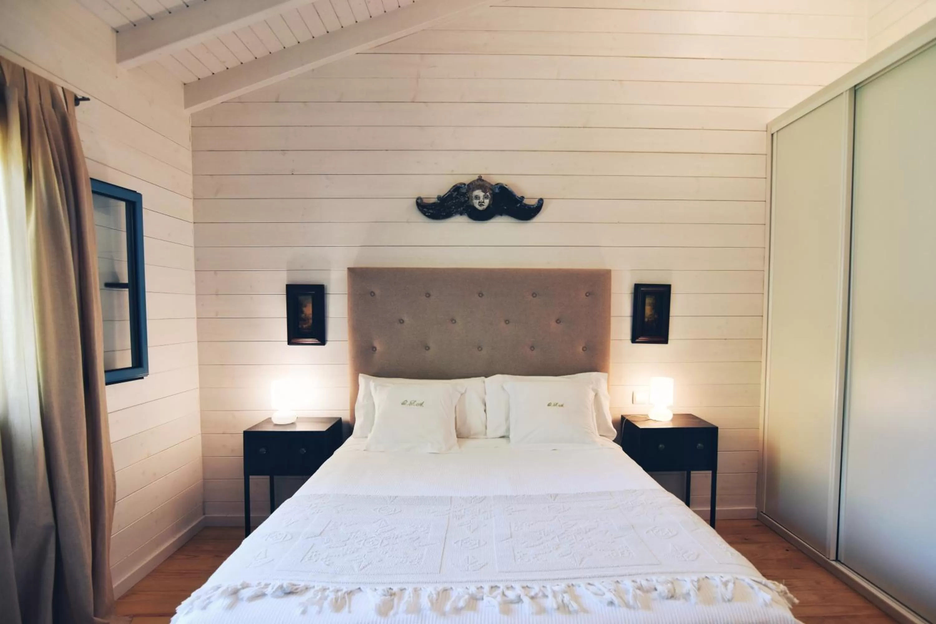 Bed in Quinta de San Amaro Rias Baixas