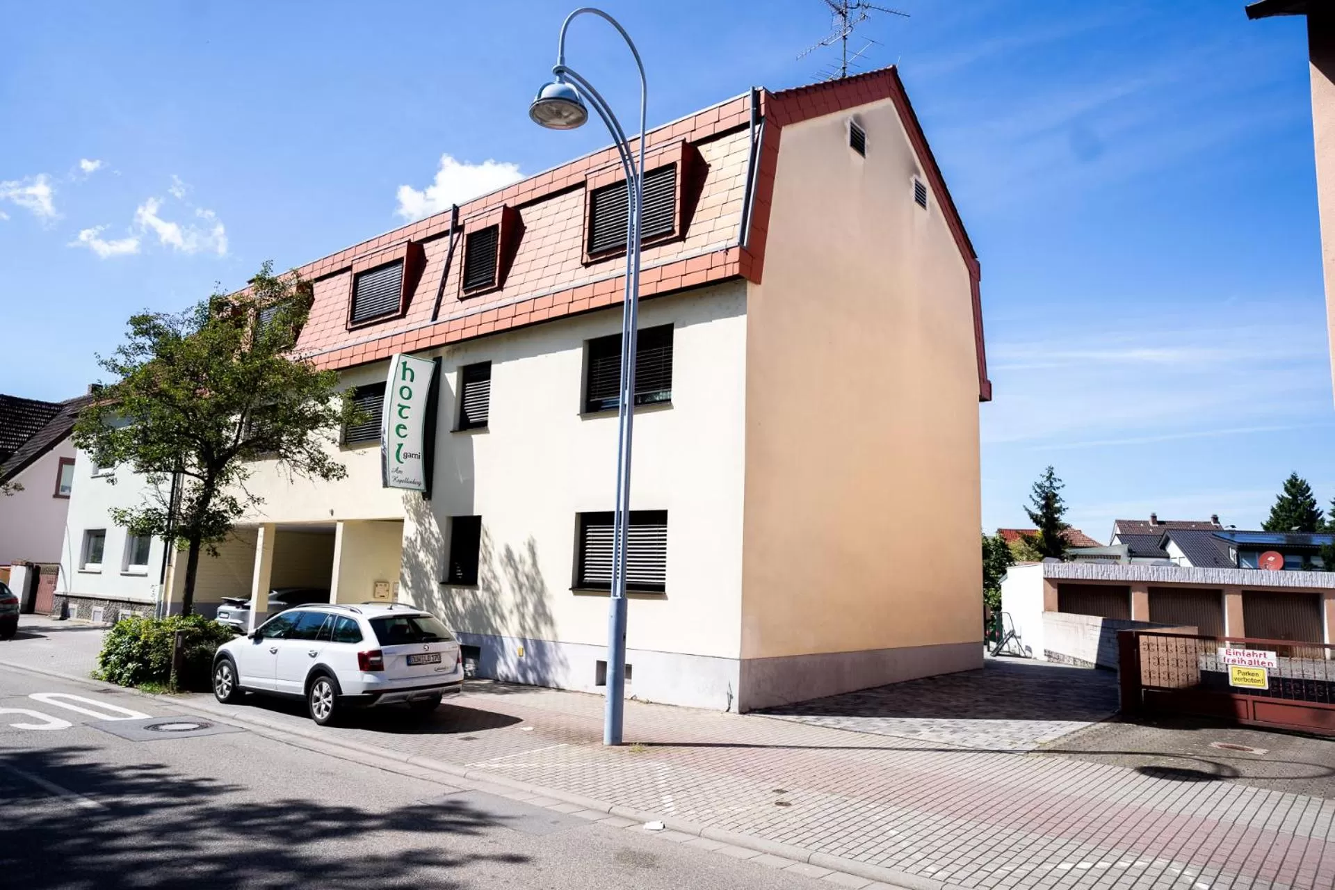 Property Building in AP Hotel Viernheim am Kapellenberg