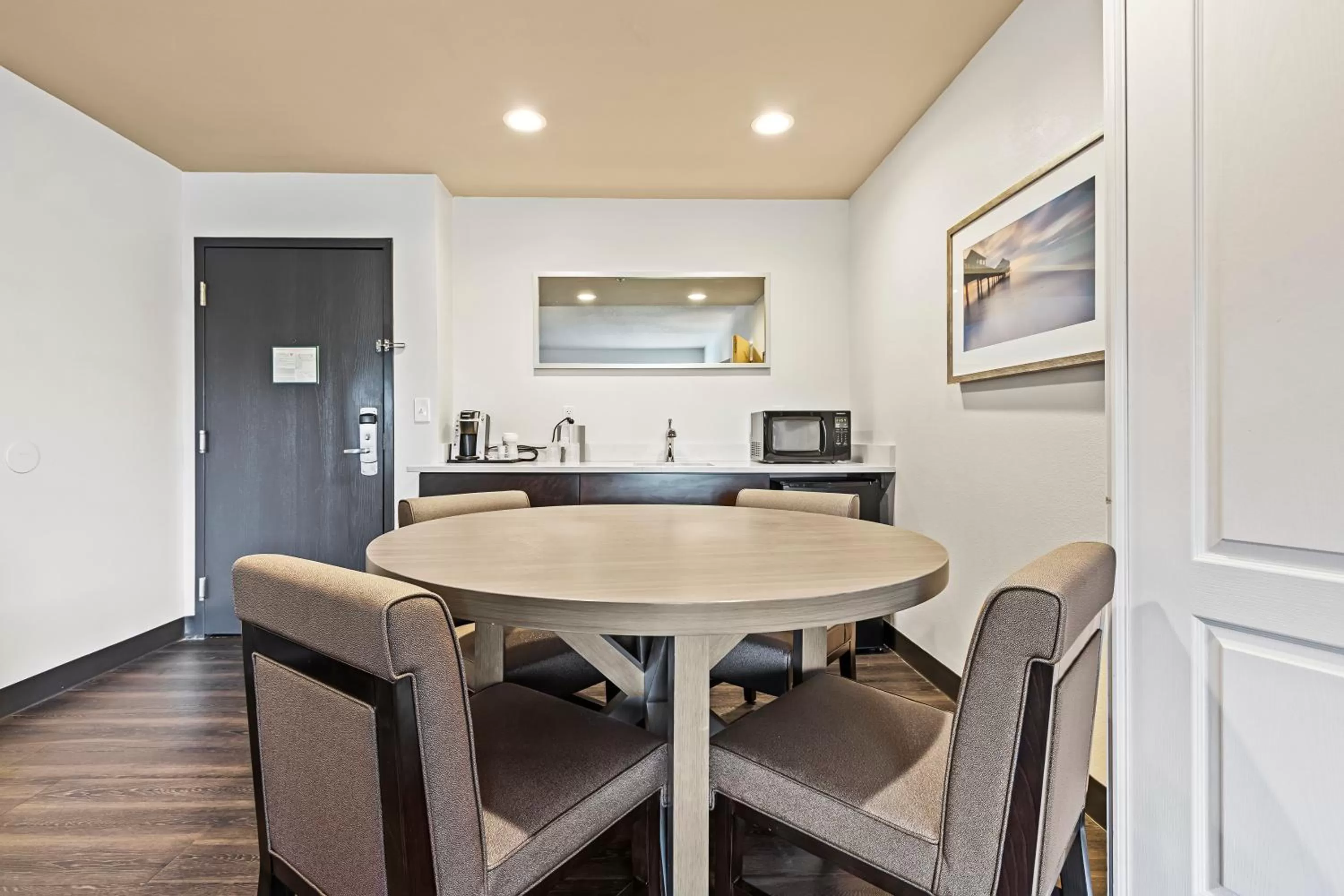 Bedroom in Holiday Inn - St. Petersburg West by IHG