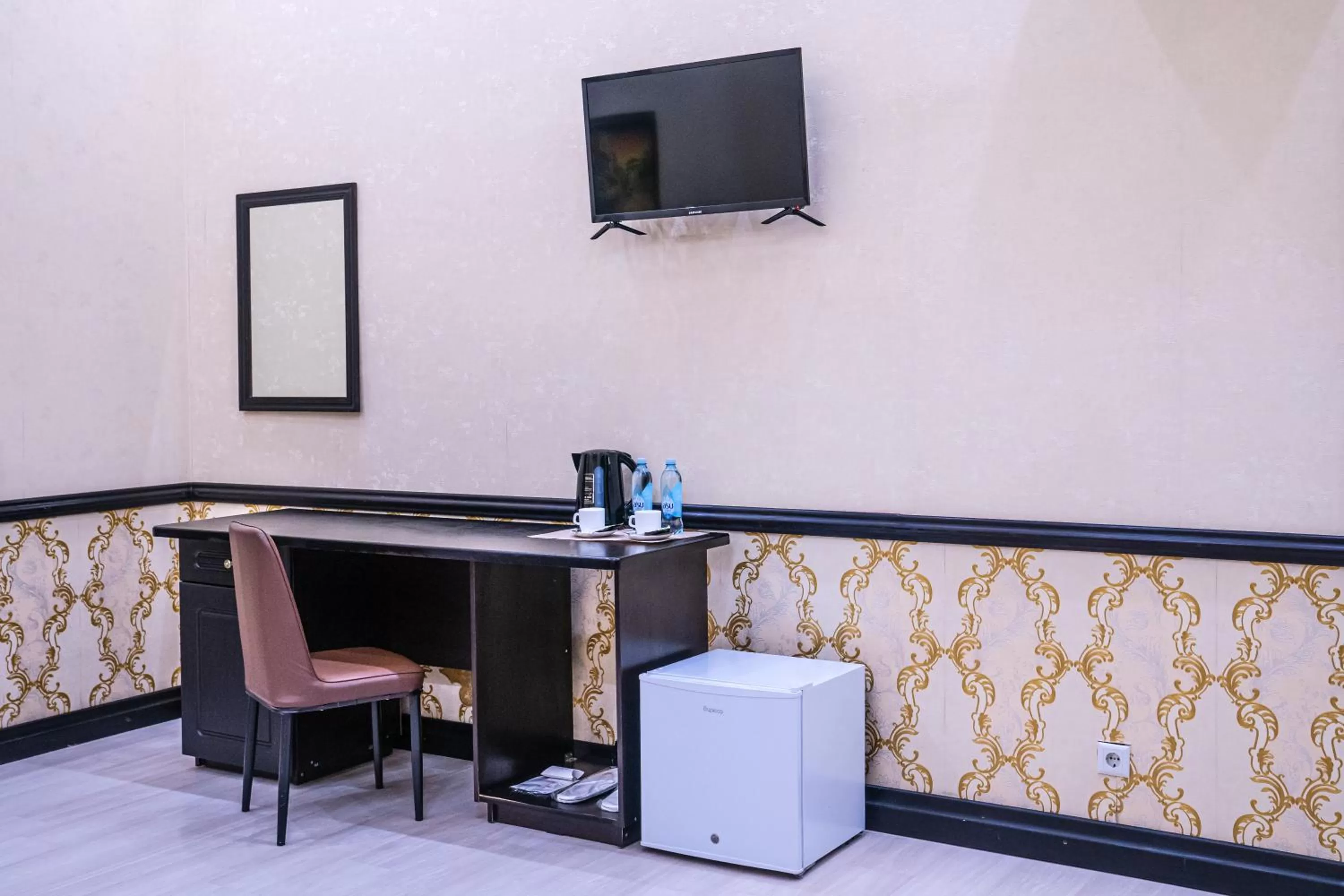 TV/Entertainment Center in Belon Lux Hotel