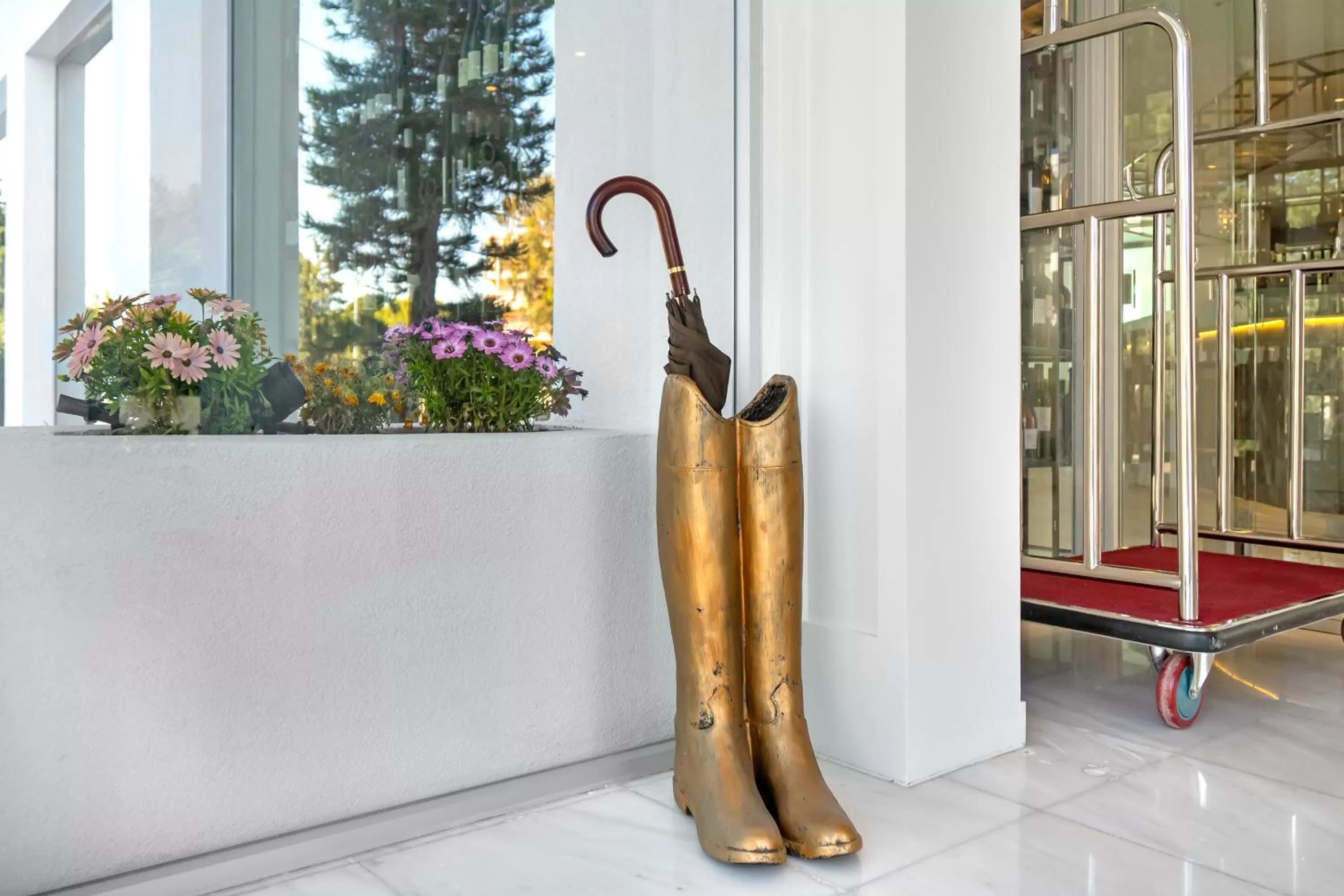 Facade/entrance in Glyfada Riviera Hotel