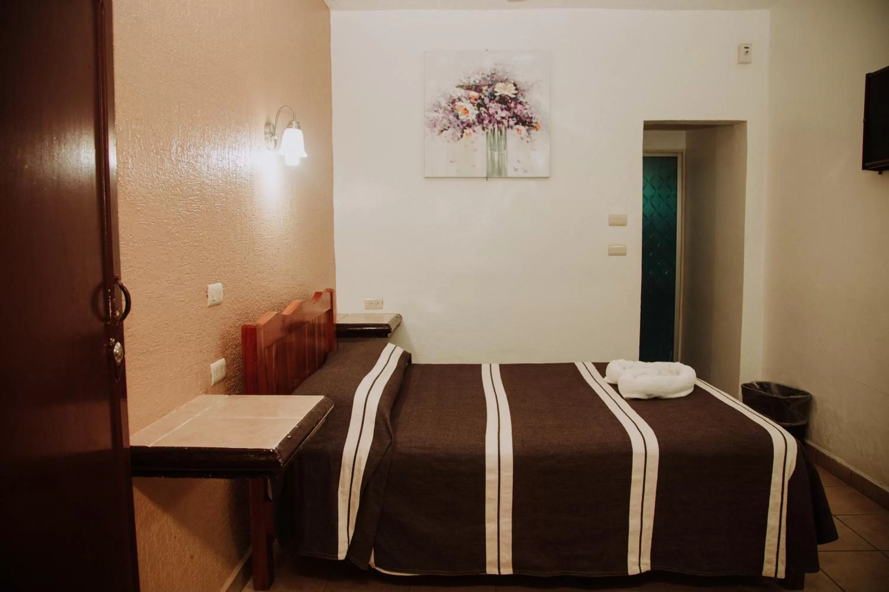 Bed in Hotel Cervantino