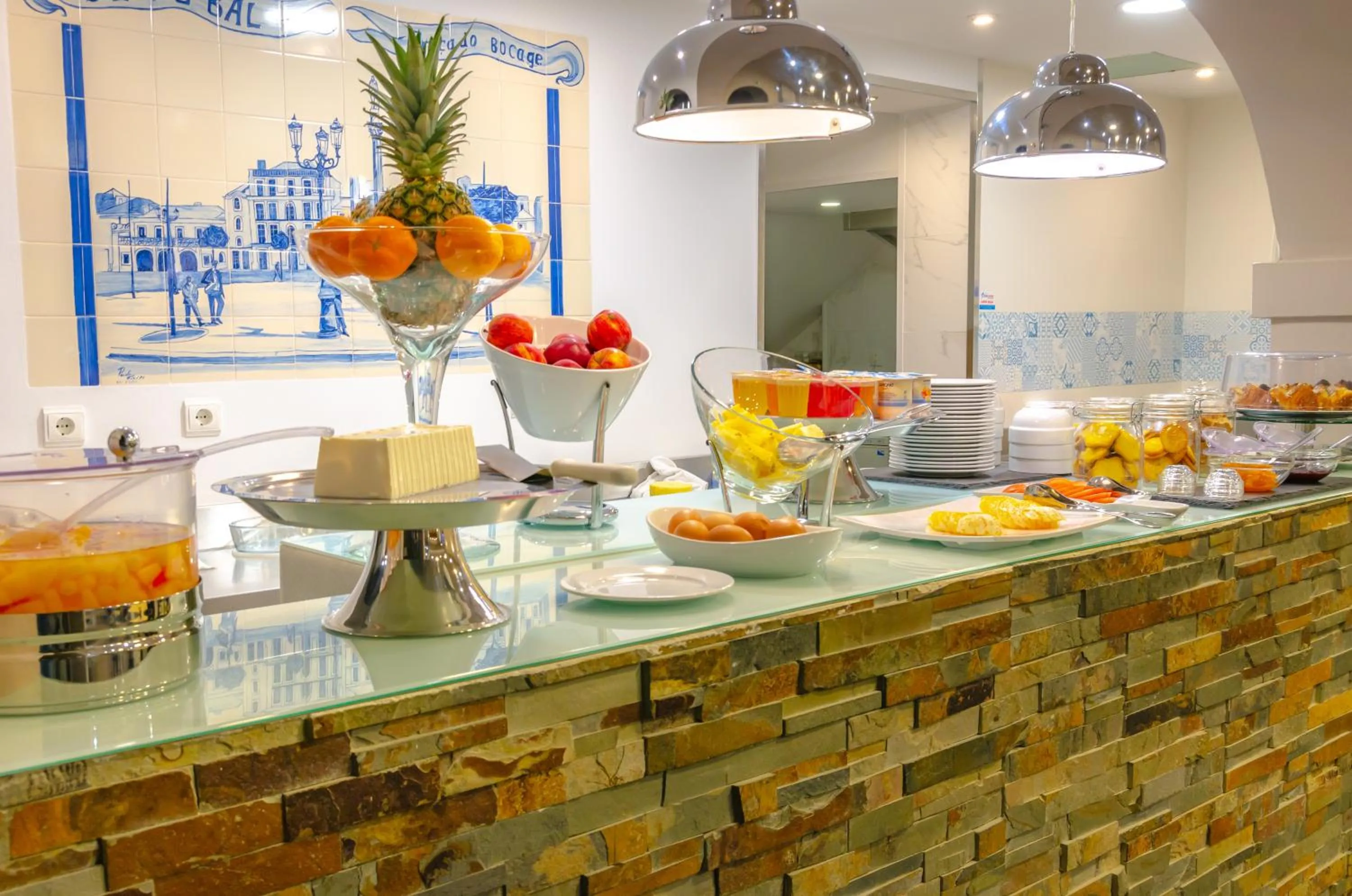 Buffet breakfast in Hotel Bocage