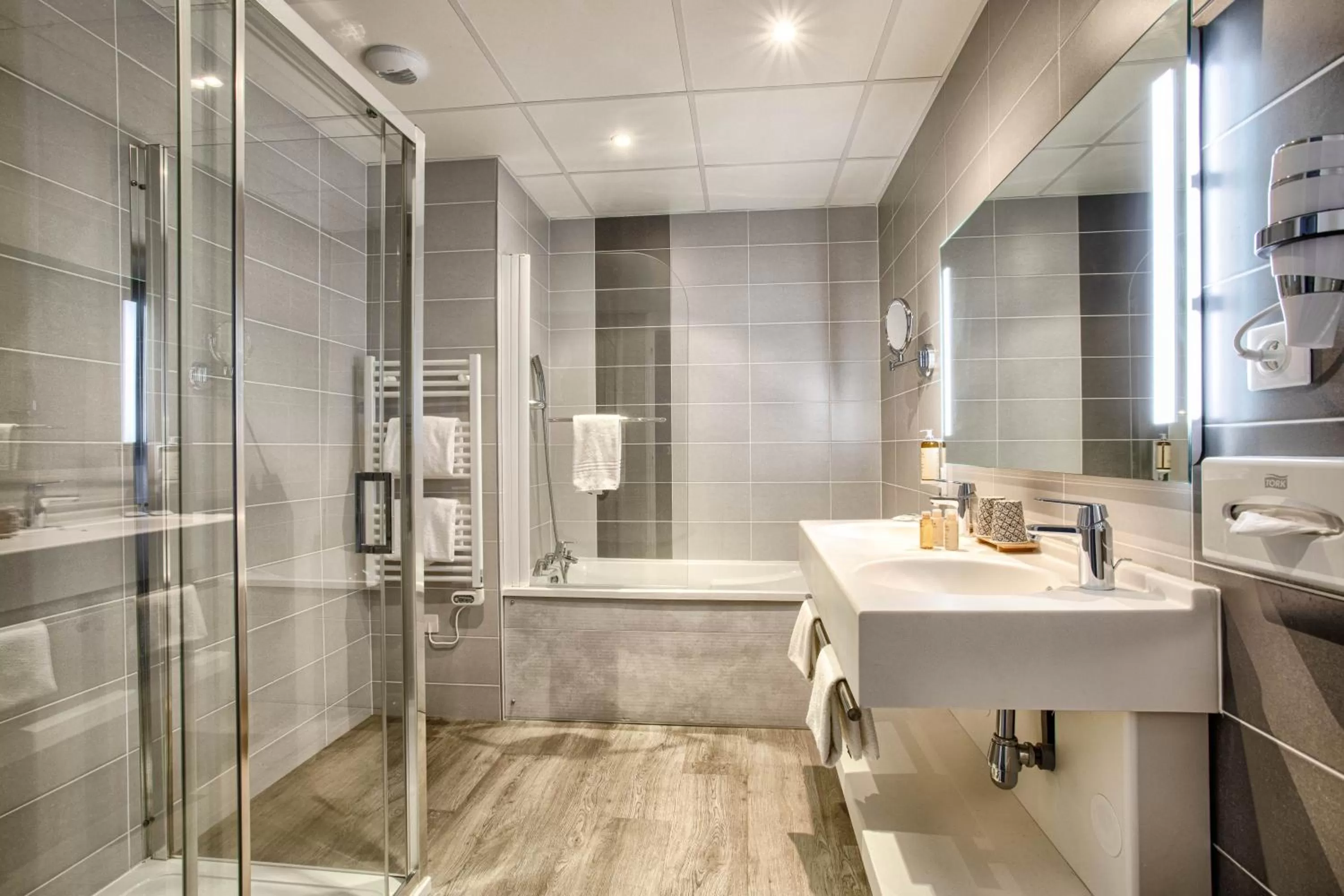 Property building in Mercure Cabourg Hôtel & Spa