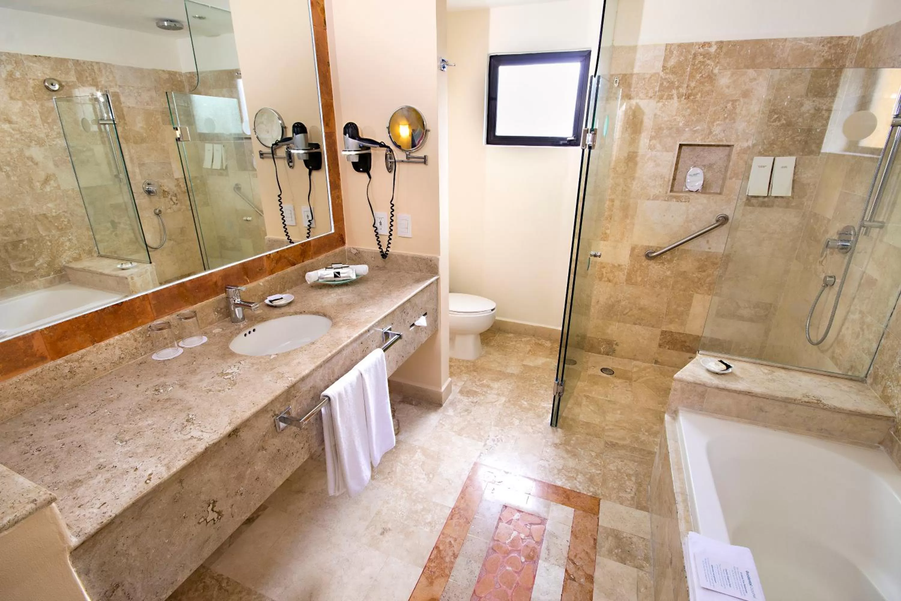 Deluxe Double Room in Occidental Cozumel - All Inclusive