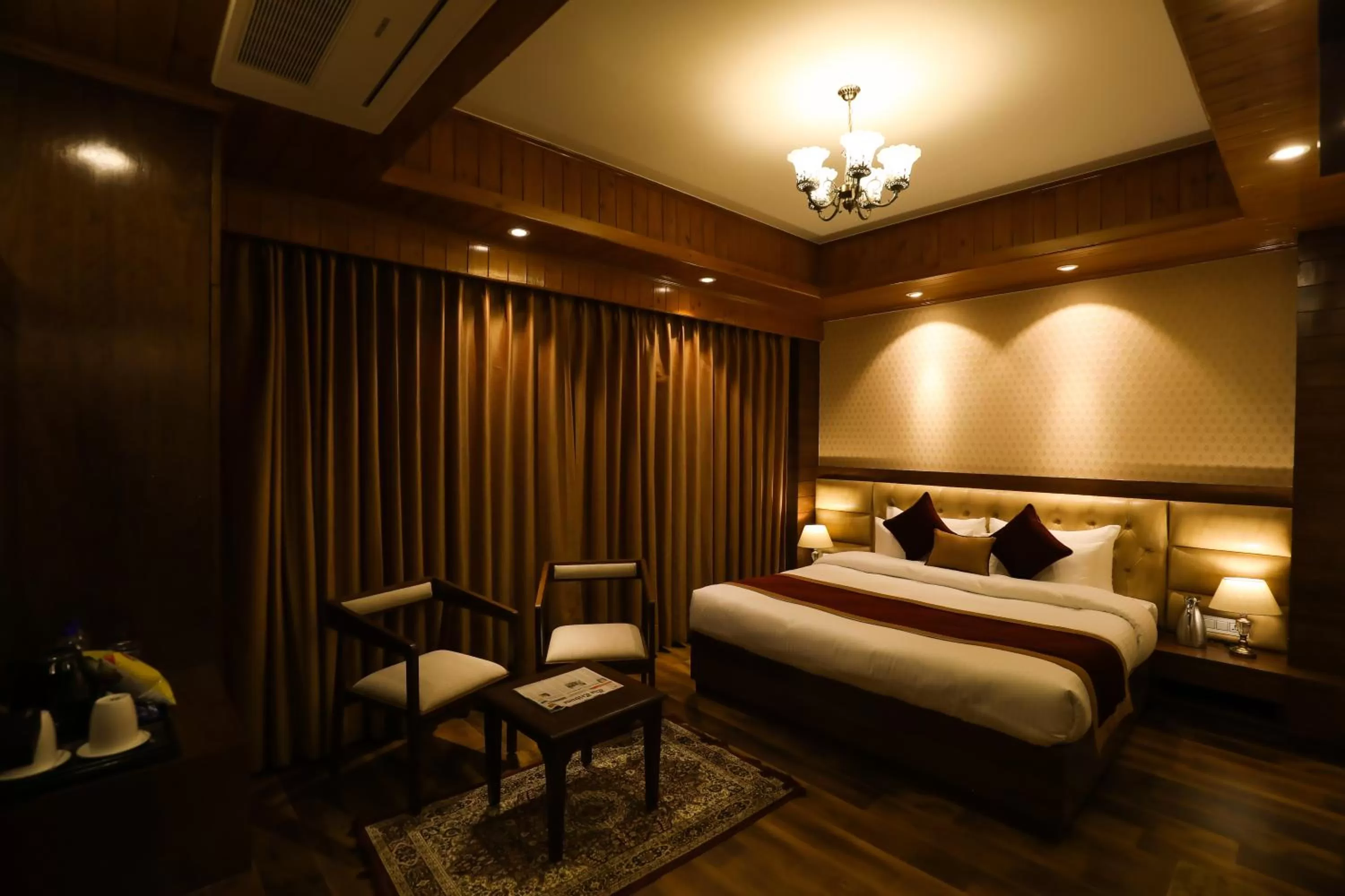 Photo of the whole room, Bed in The Retreat Mashobra, Shimla
