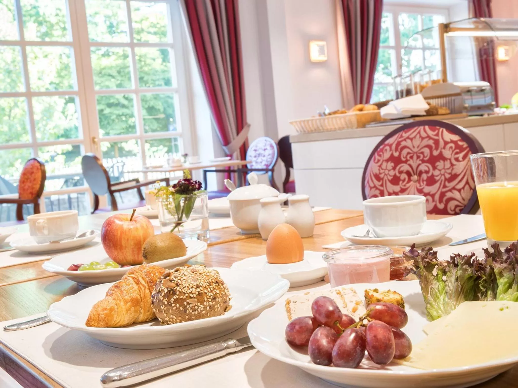 Buffet breakfast in Hotel Landhaus Ammann