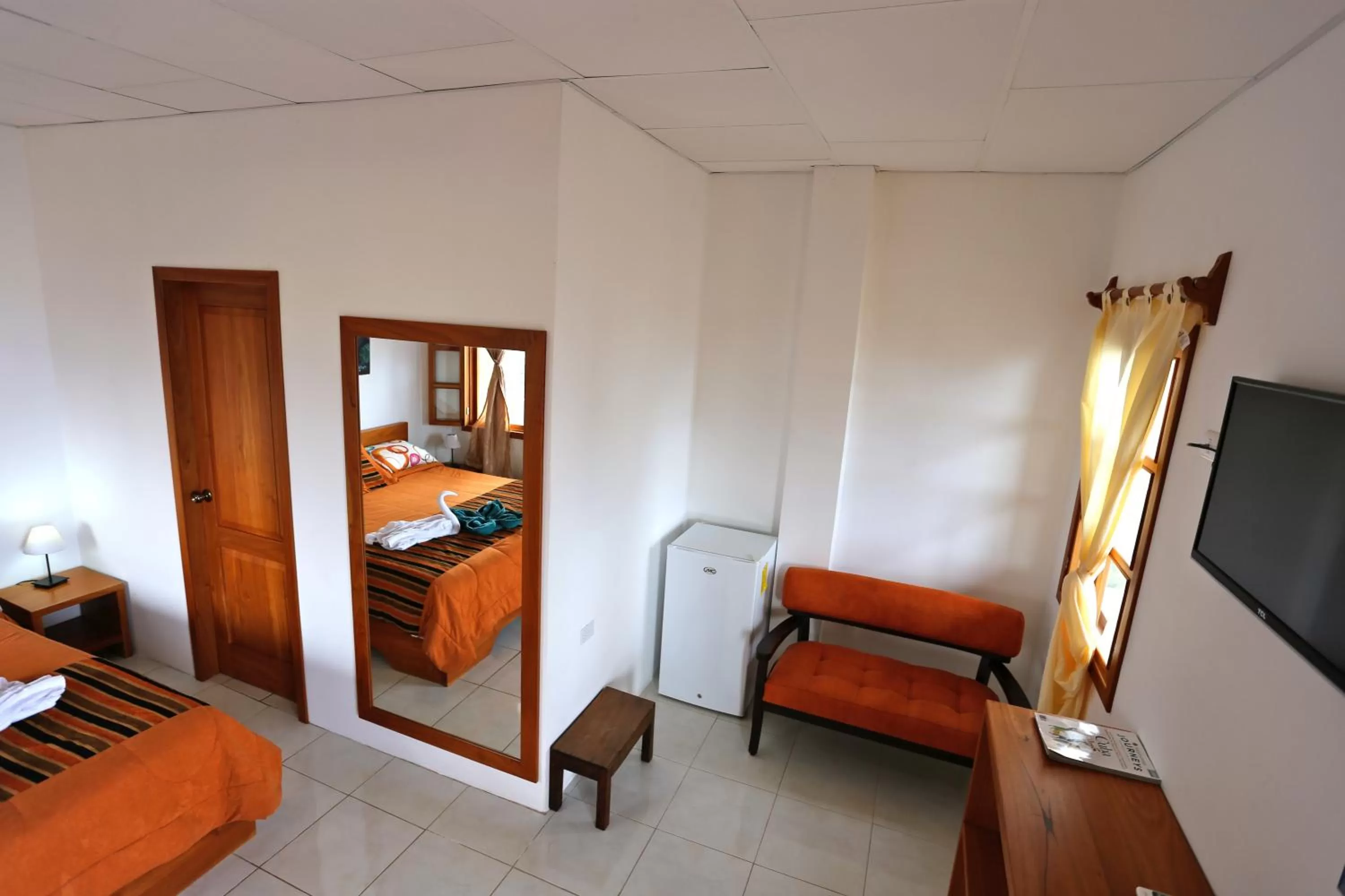 Photo of the whole room, Seating Area in The Galapagos Pearl B&B