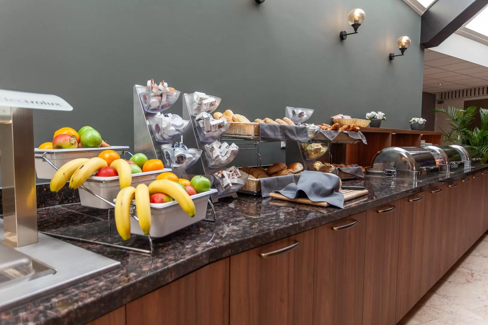 Continental breakfast in Atlas Hotel Holiday