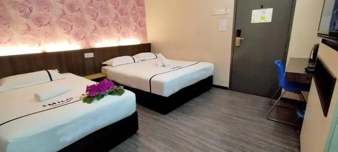 Bed in Smile Hotel Cheras Pudu KL