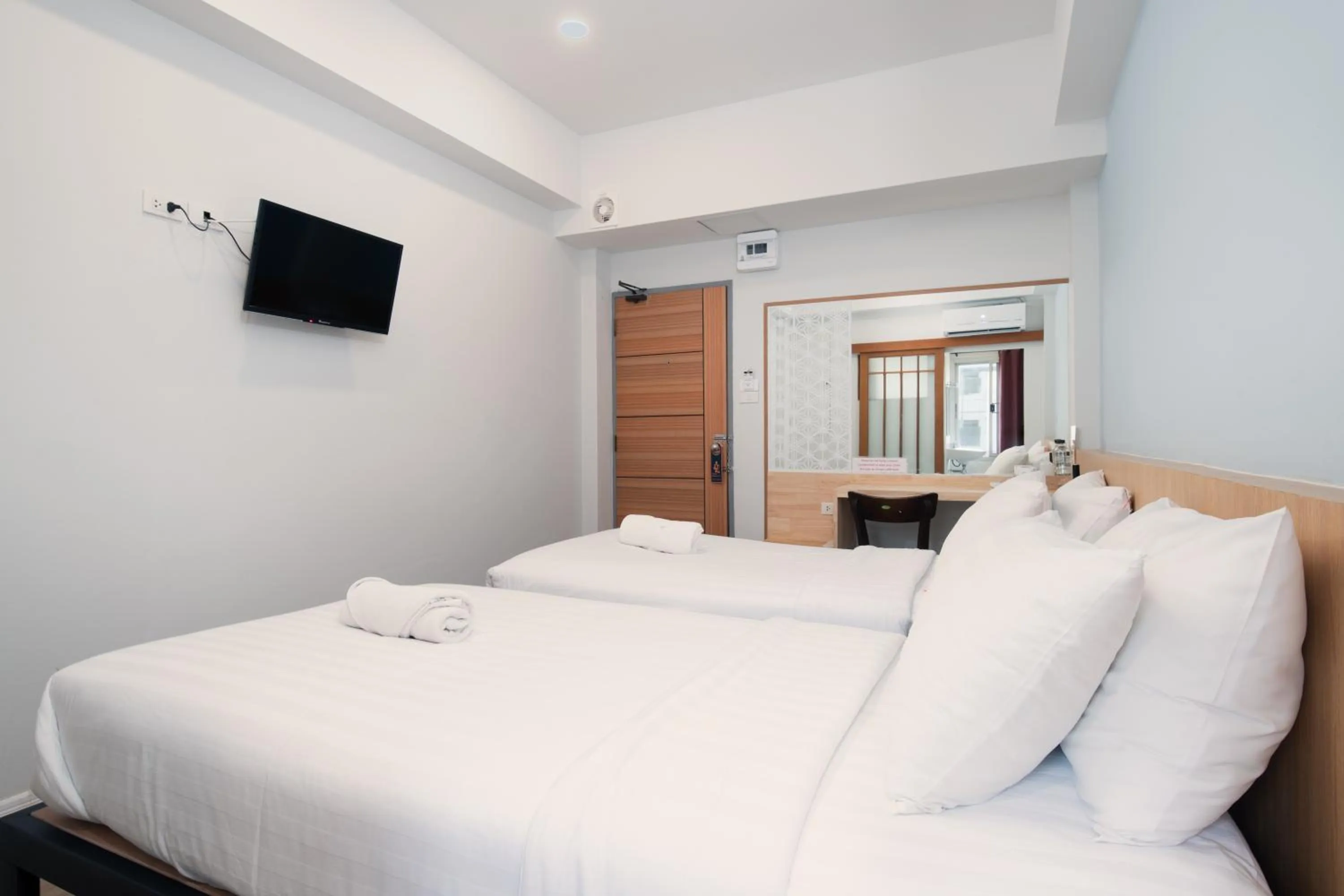 Bed in Manee Cool Mueang