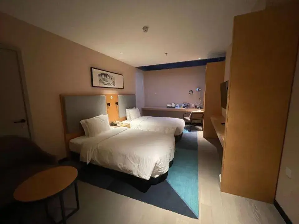 Standard Room with Two Single Beds - Accessible in Holiday Inn Express Beijing Shijingshan Parkview by IHG Standard Room with Two Single Beds - Accessible in Holiday Inn Express Beijing Shijingshan Parkview by IHG