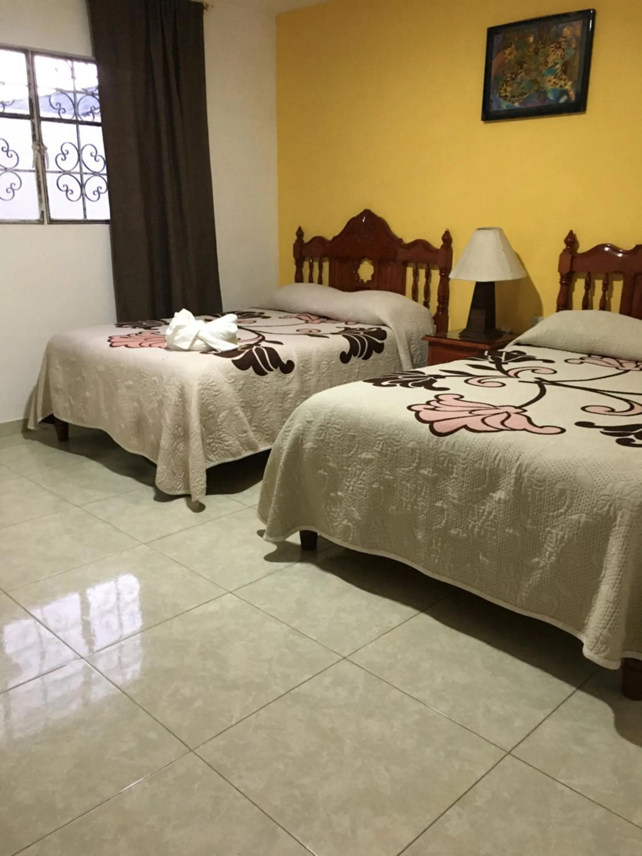 Bed in Hotel Posada Camelinas