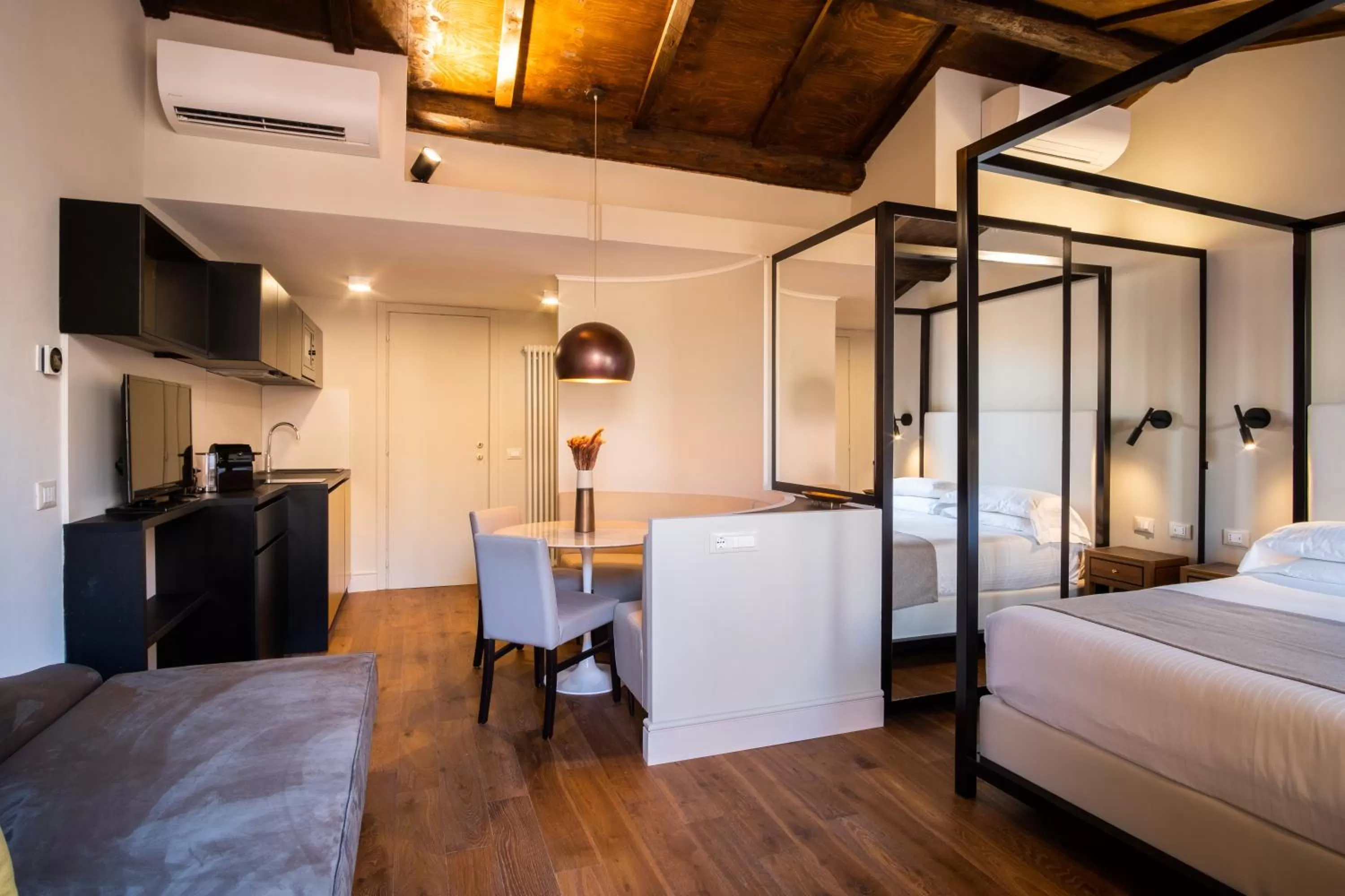 Bed in Hotel Smeraldo