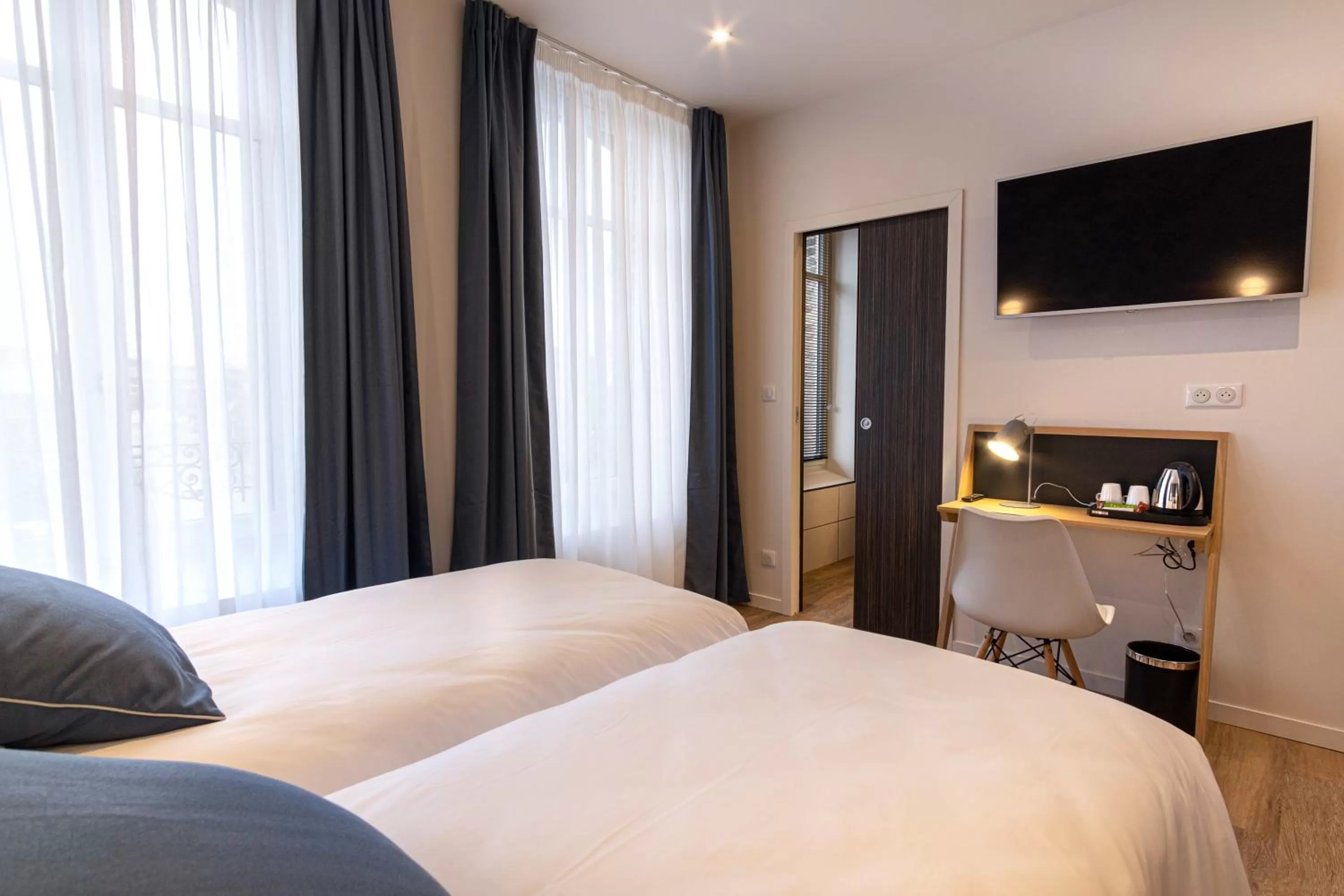 Bed in Mayrena Hotel Restaurant