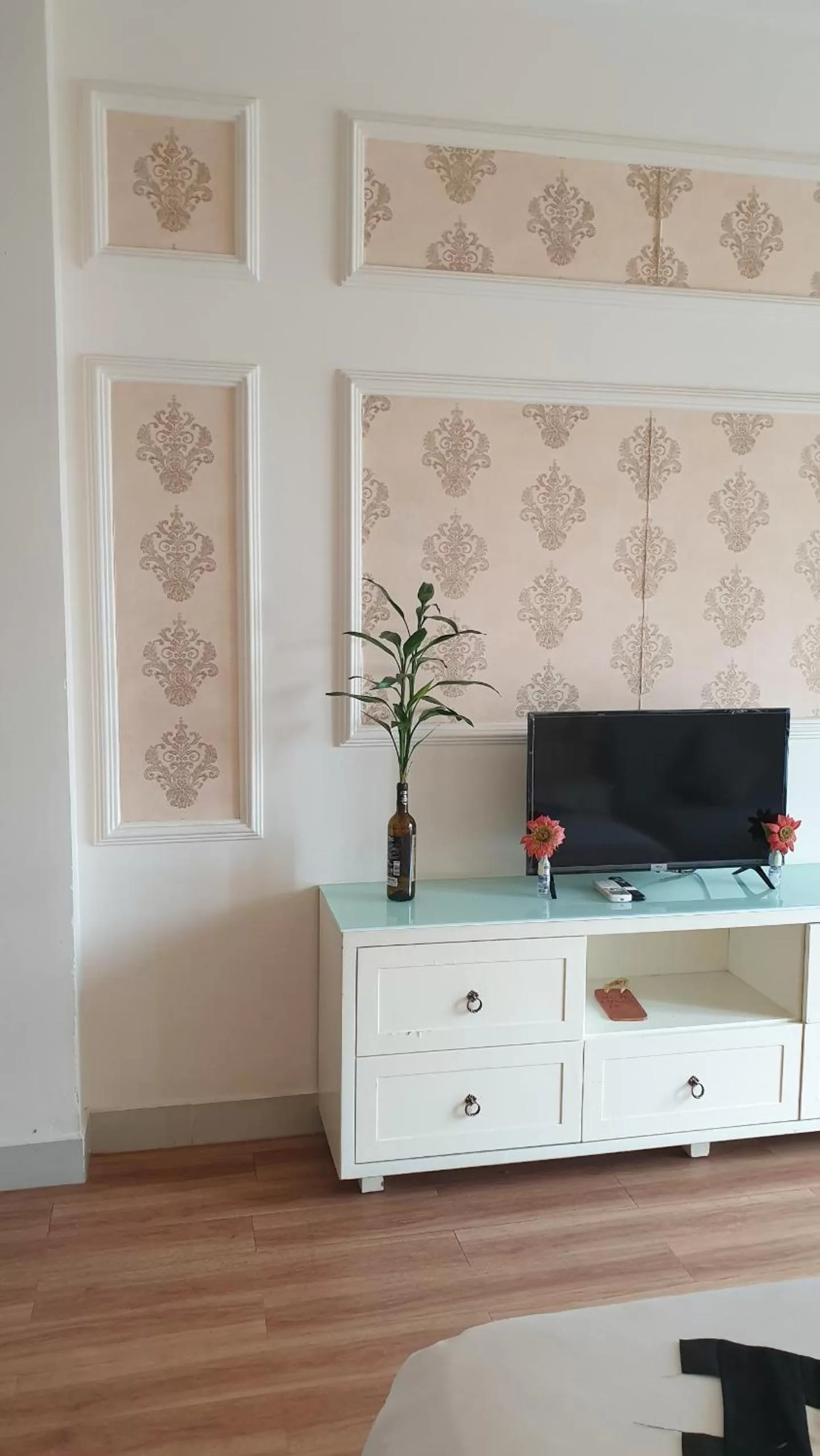 TV/Entertainment Center in CHEZ LOTUS VN