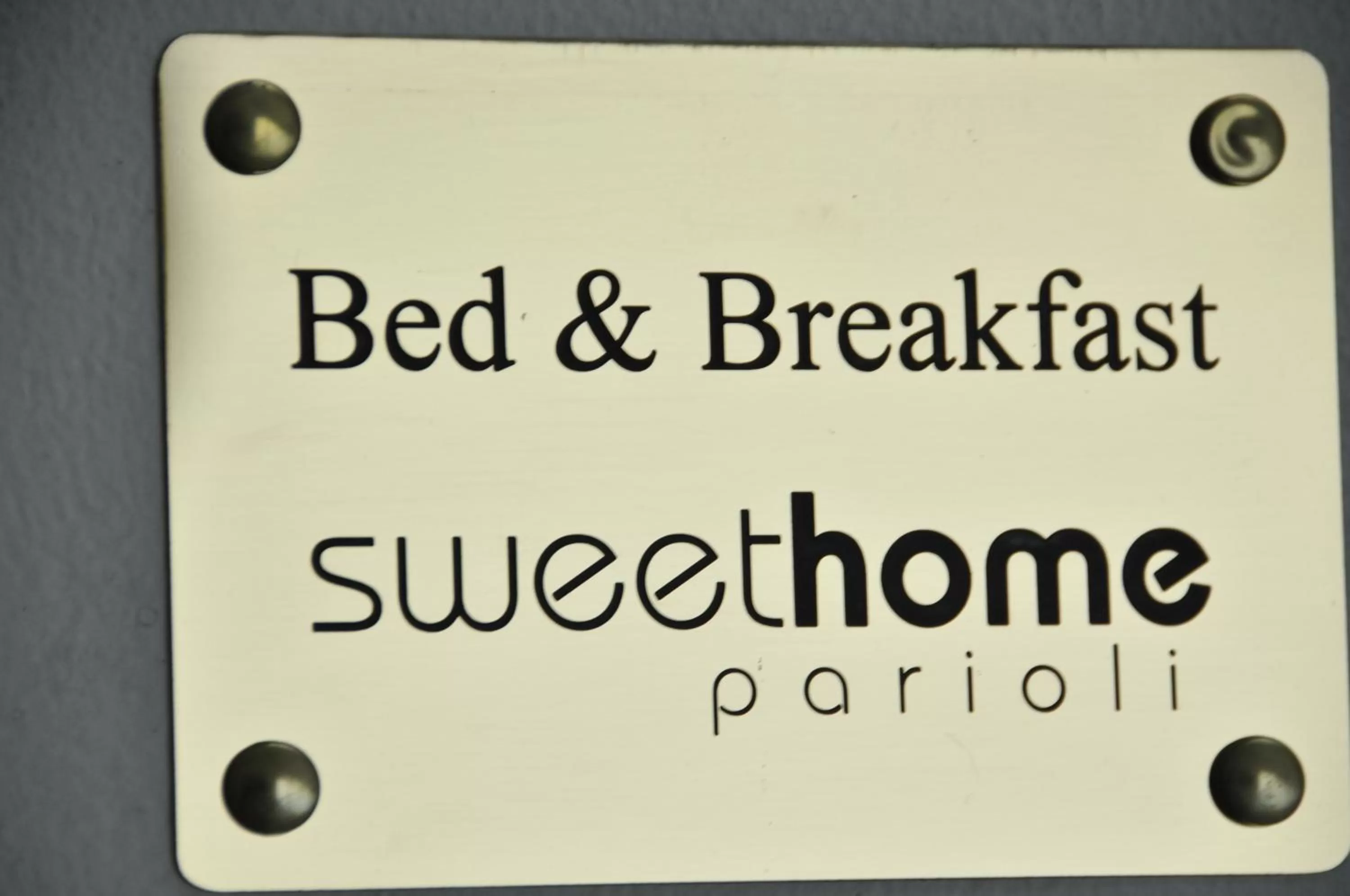 Decorative detail in Sweet Home Parioli