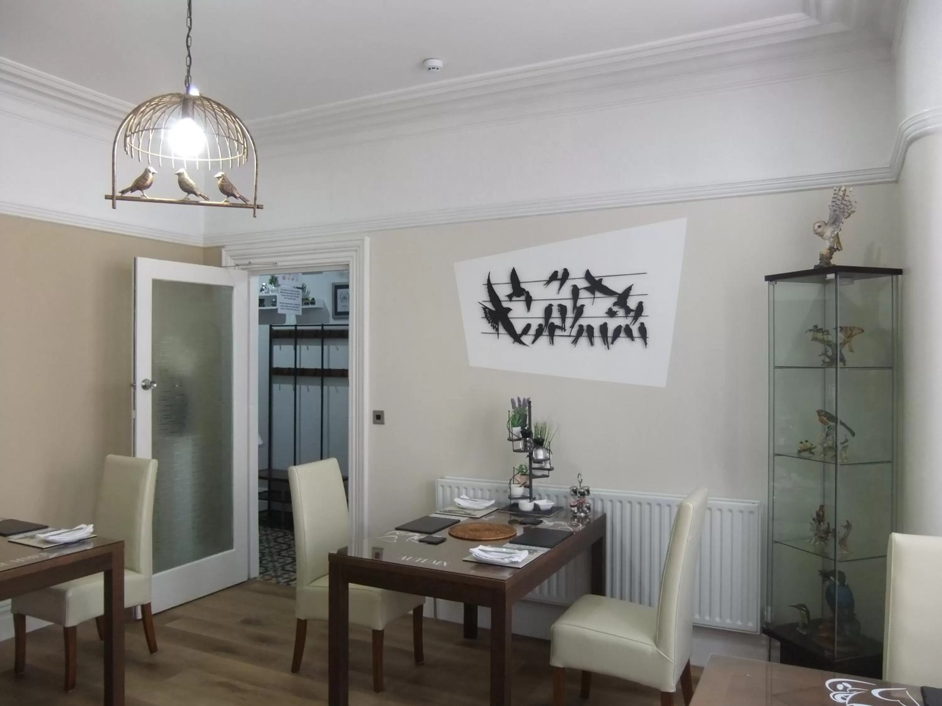 Dining area in FourRooms - Couples Only