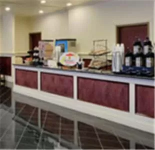 Restaurant/places to eat in Super 8 by Wyndham Danville