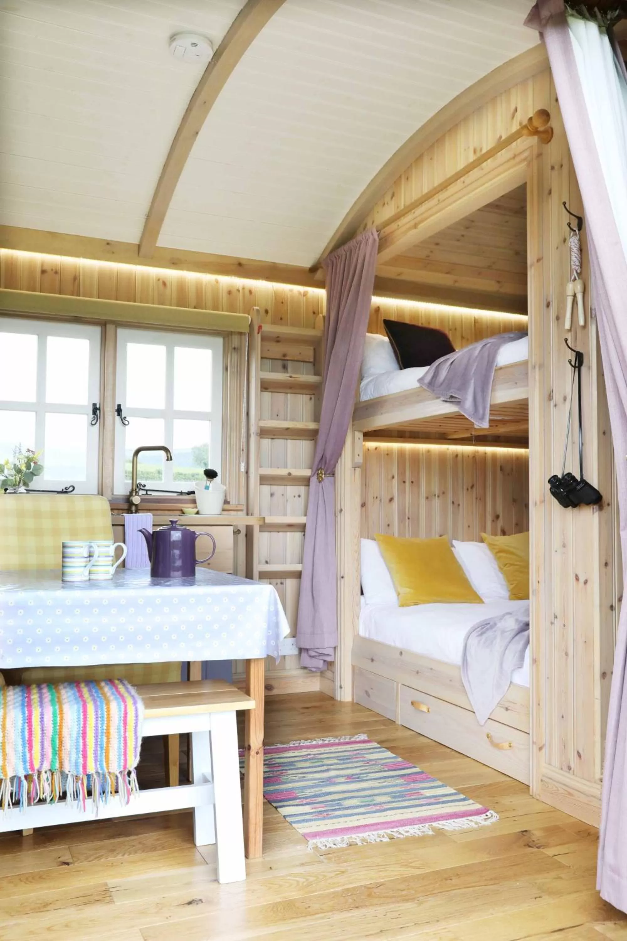 Bedroom, Bed in Westfield House Farm