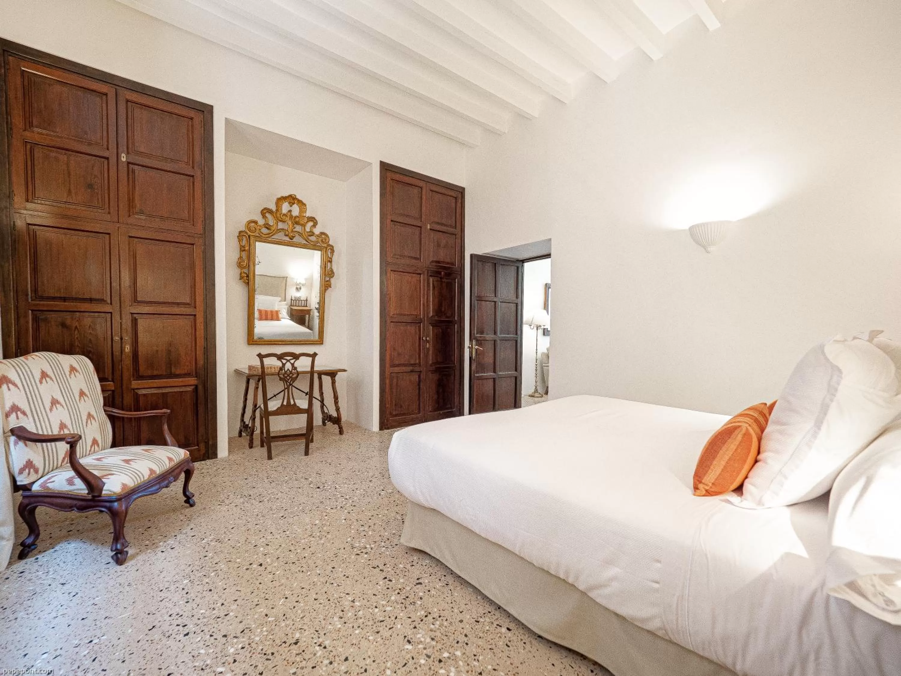 Bed in Ca'n Puig de Sòller