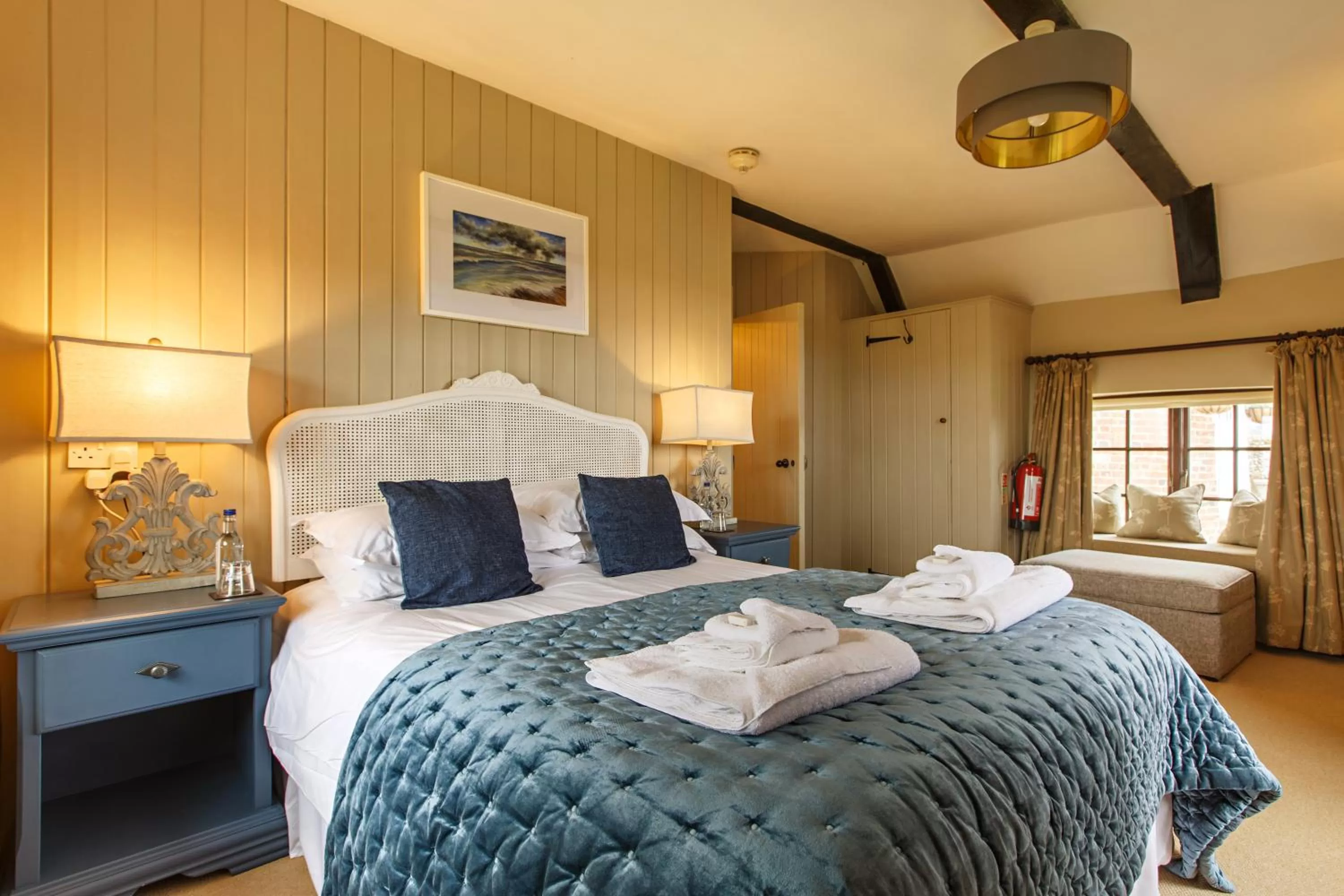 Bedroom, Bed in Cley Windmill