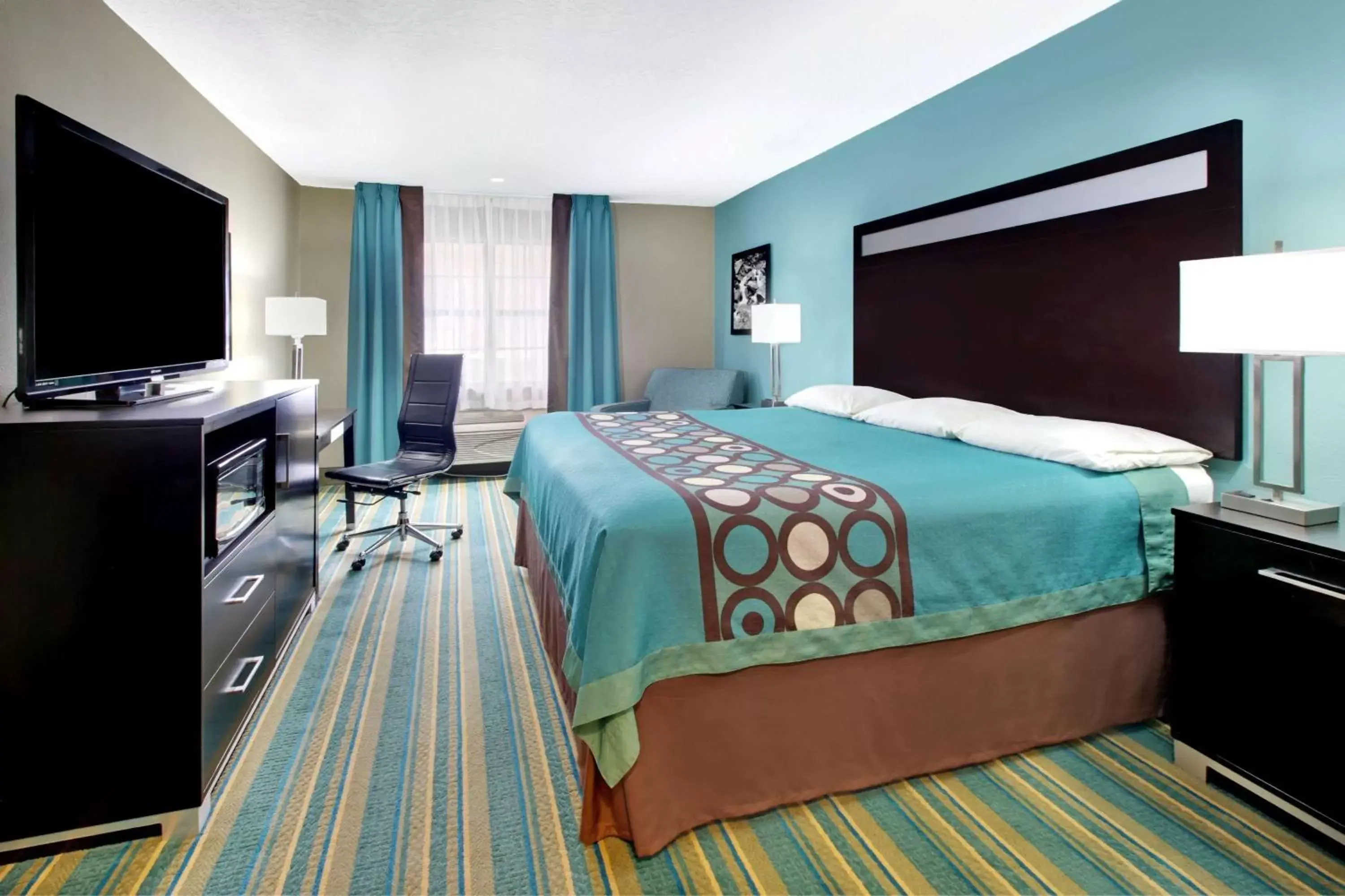 King Room - Non-Smoking in Super 8 by Wyndham Sulphur King Room - Non-Smoking in Super 8 by Wyndham Sulphur