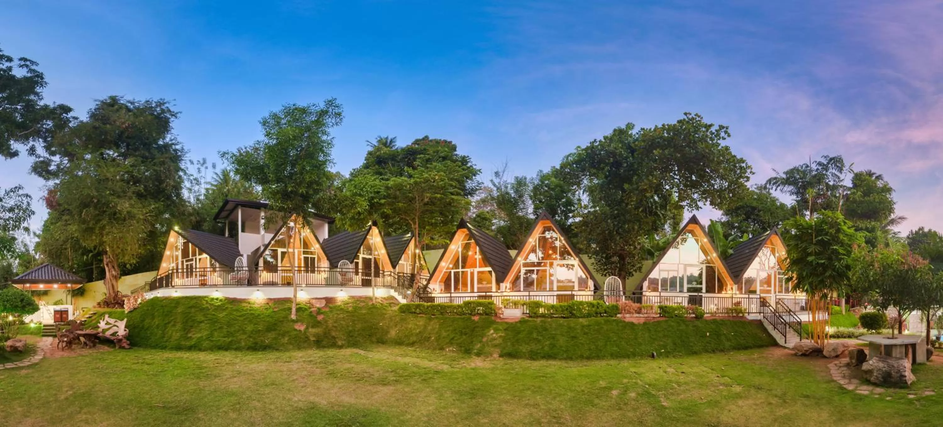 Property building in Royal Classic Resort