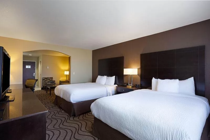 Bed in La Quinta by Wyndham Meridian / Boise West