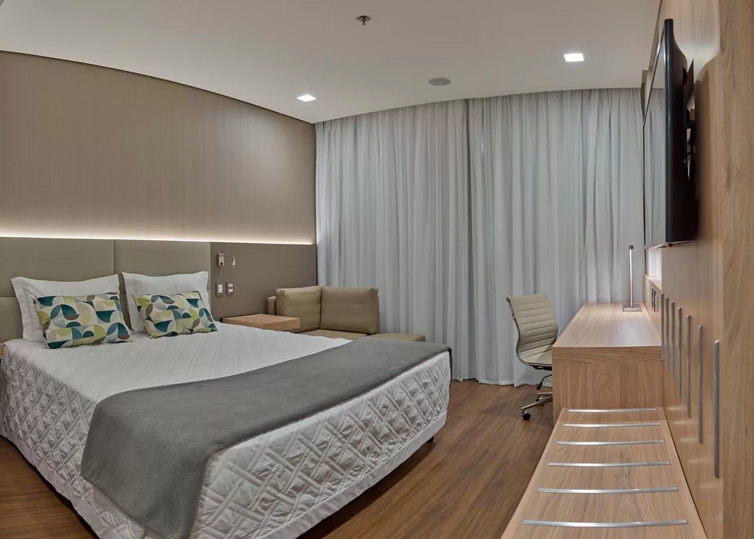 Photo of the whole room, Bed in Rio Hotel by Bourbon Campinas