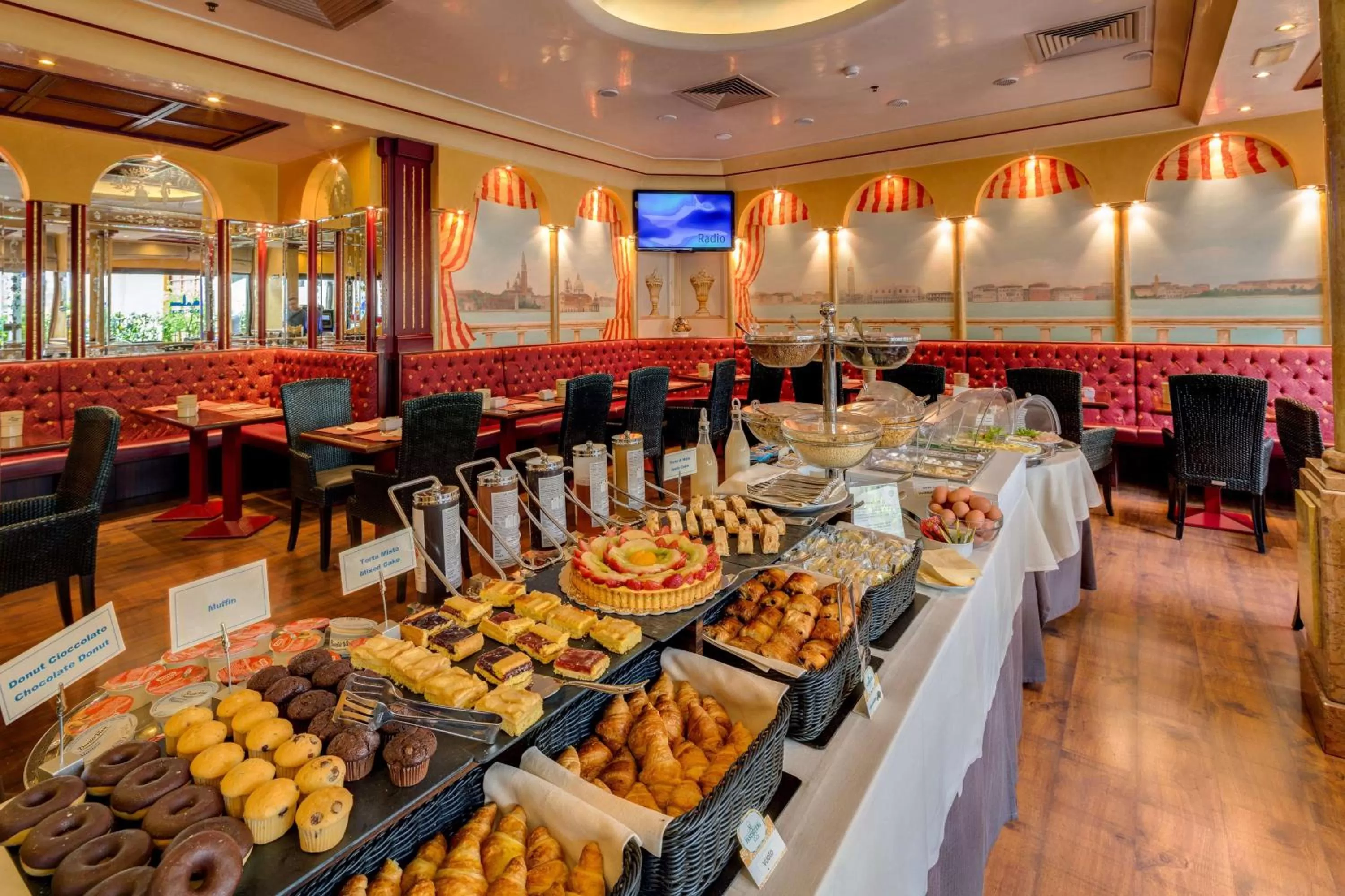 Restaurant/places to eat in Best Western Hotel Tritone