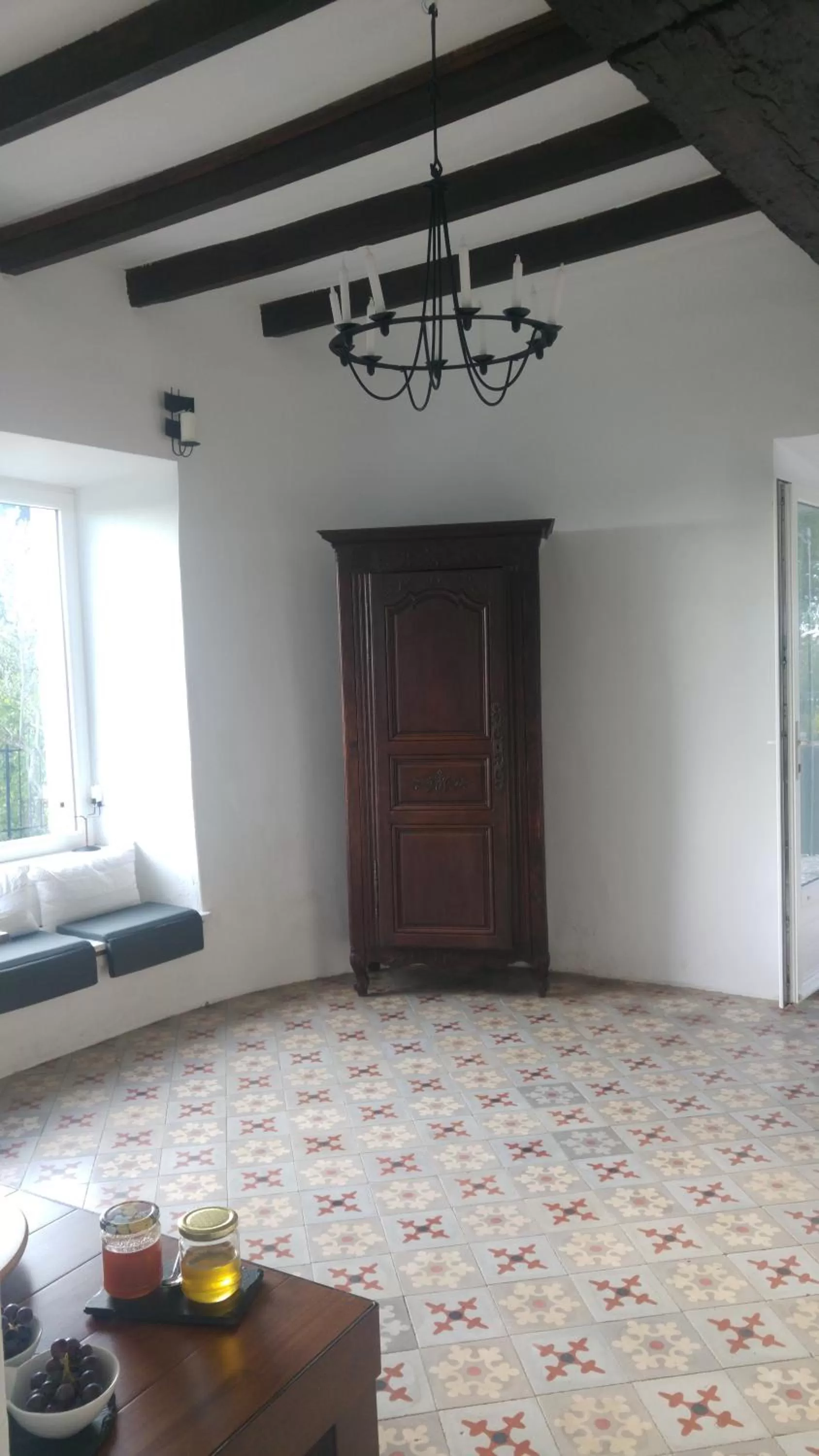 Facade/entrance in Le Moulin de Varrians