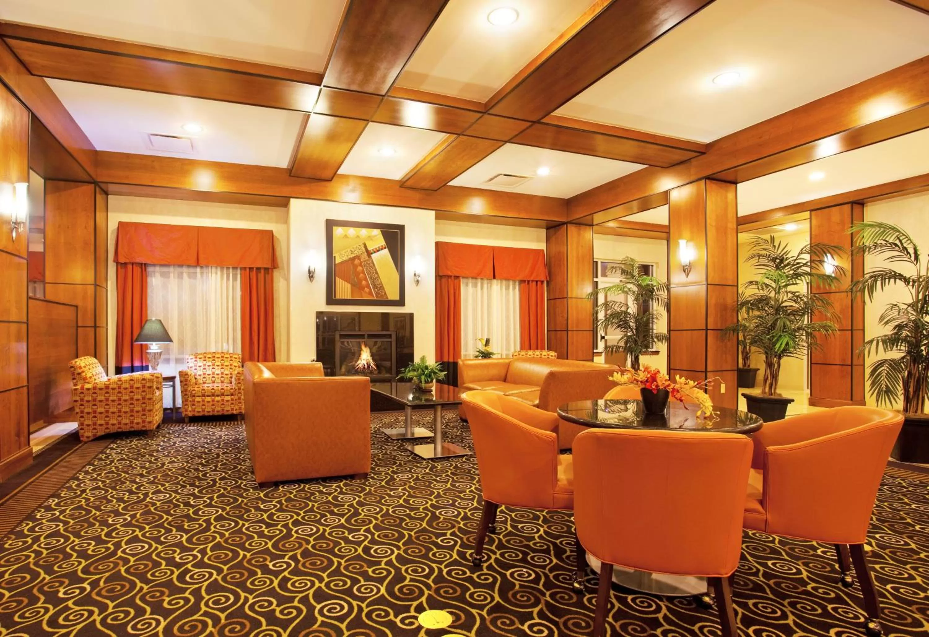 Property building in Holiday Inn Battle Creek by IHG