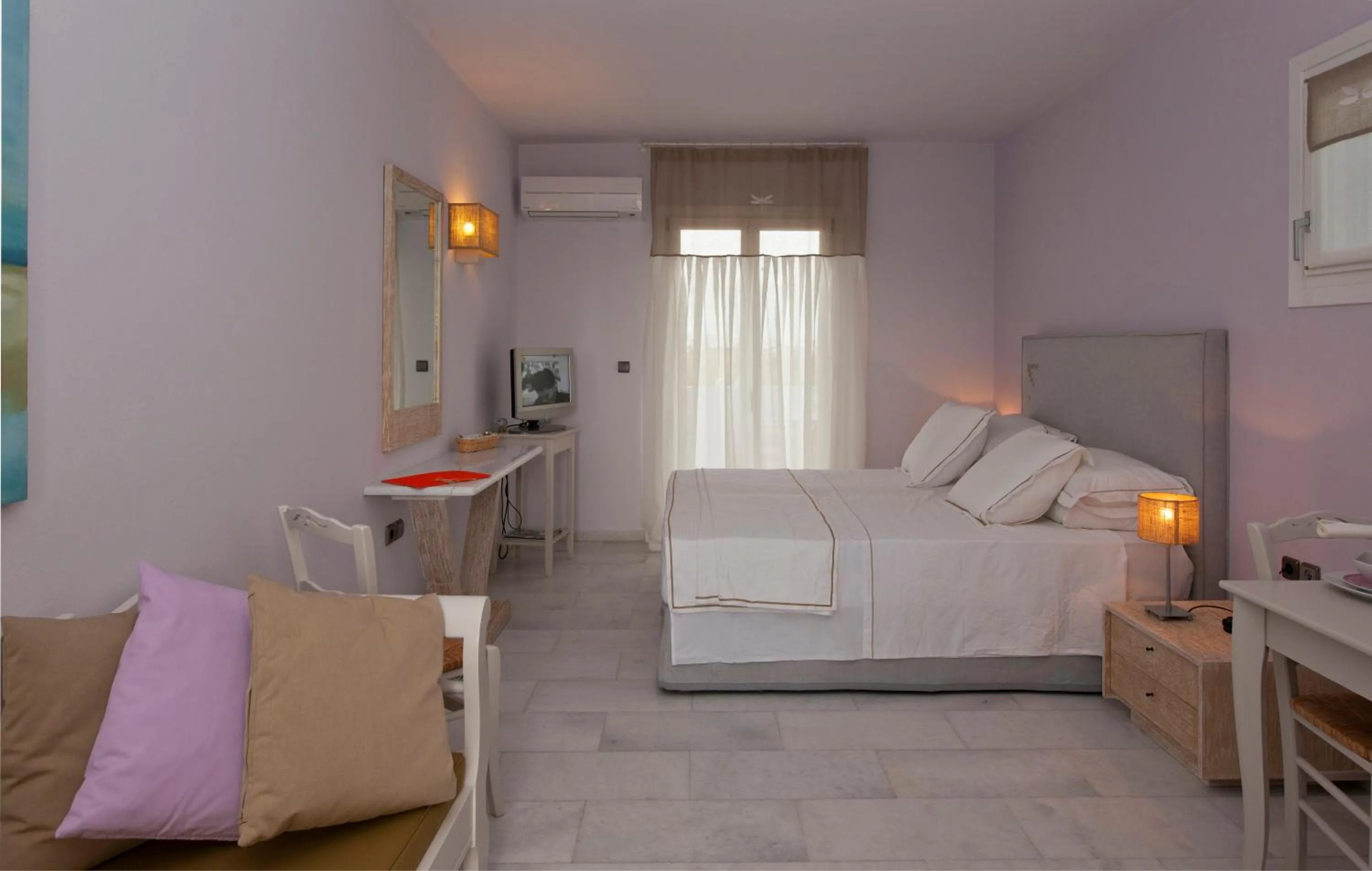 Photo of the whole room, Bed in Ammos Naxos Exclusive Apartments & Studios