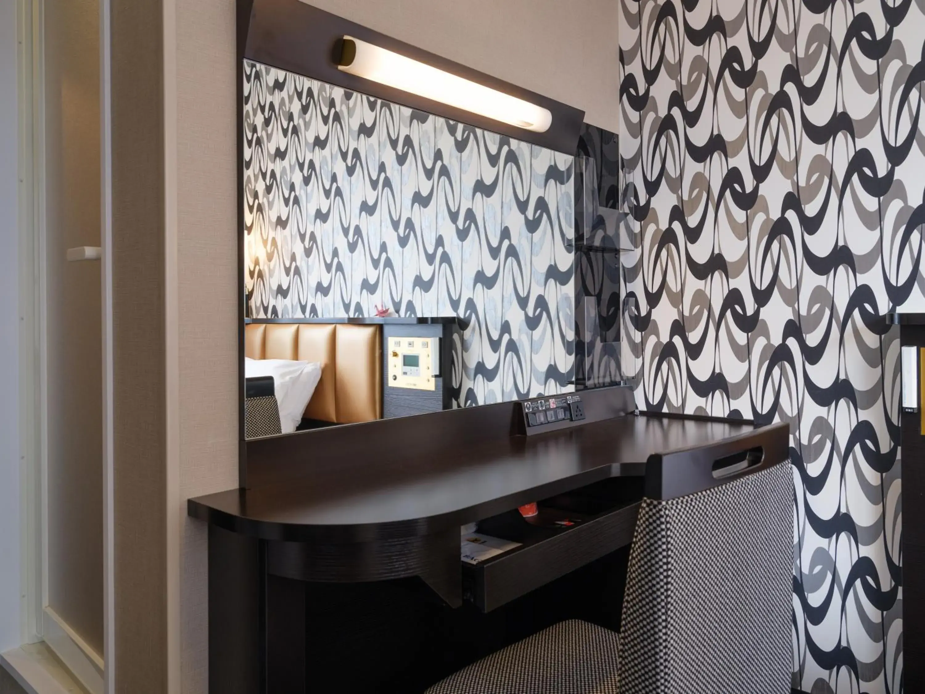 Standard Twin Room with Free access to Lounge - Smoking in APA Hotel STAY Toyama Standard Twin Room with Free access to Lounge - Smoking in APA Hotel STAY Toyama