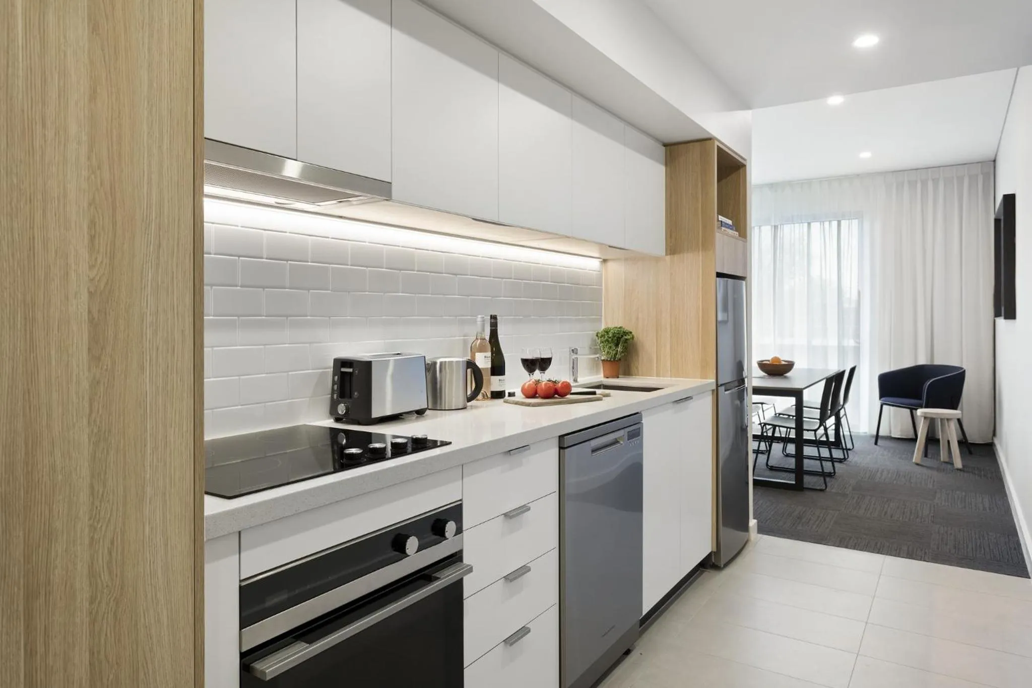 Kitchen or kitchenette in Quest Orange