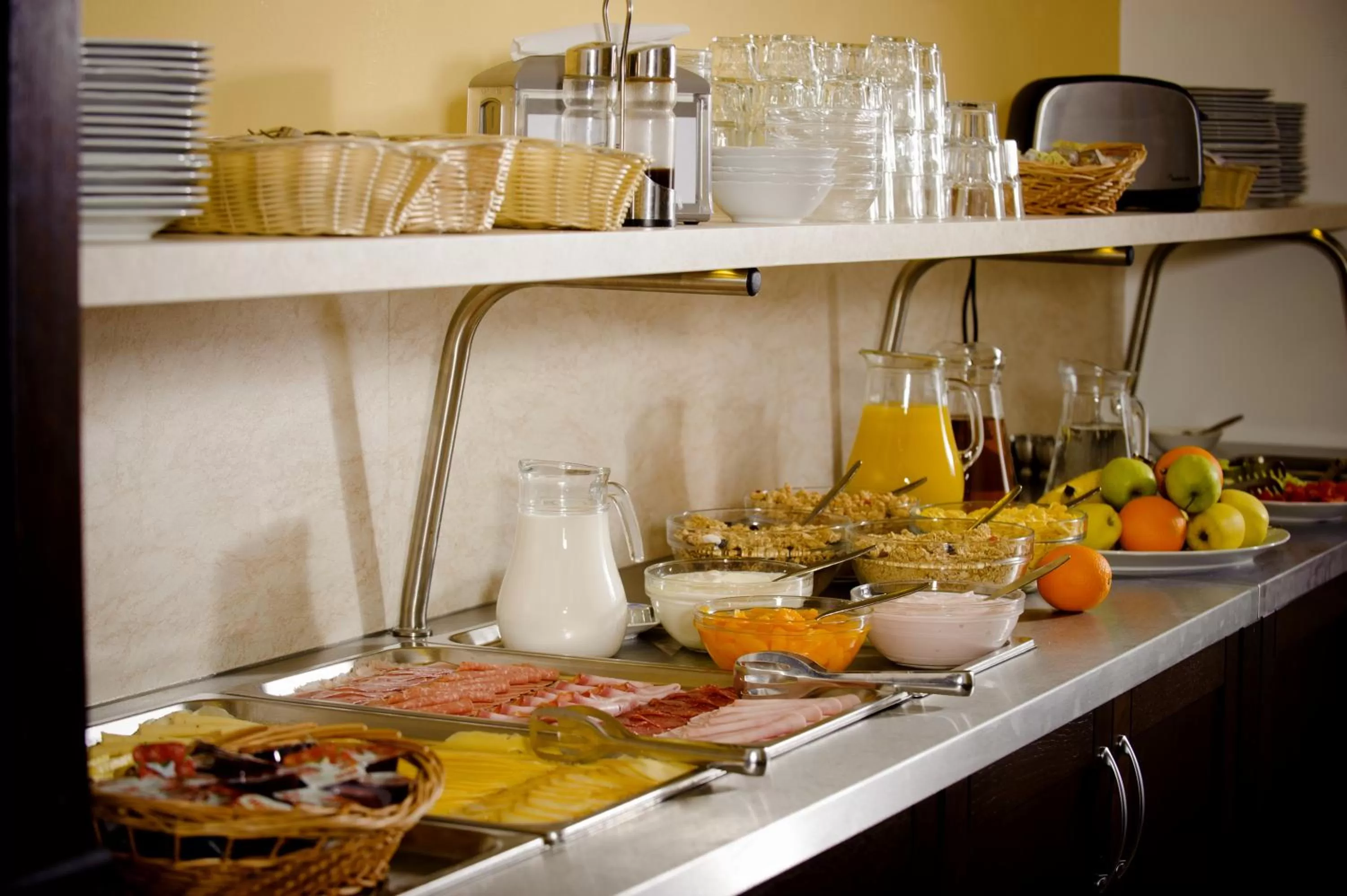 Food and drinks in Hotel Petr