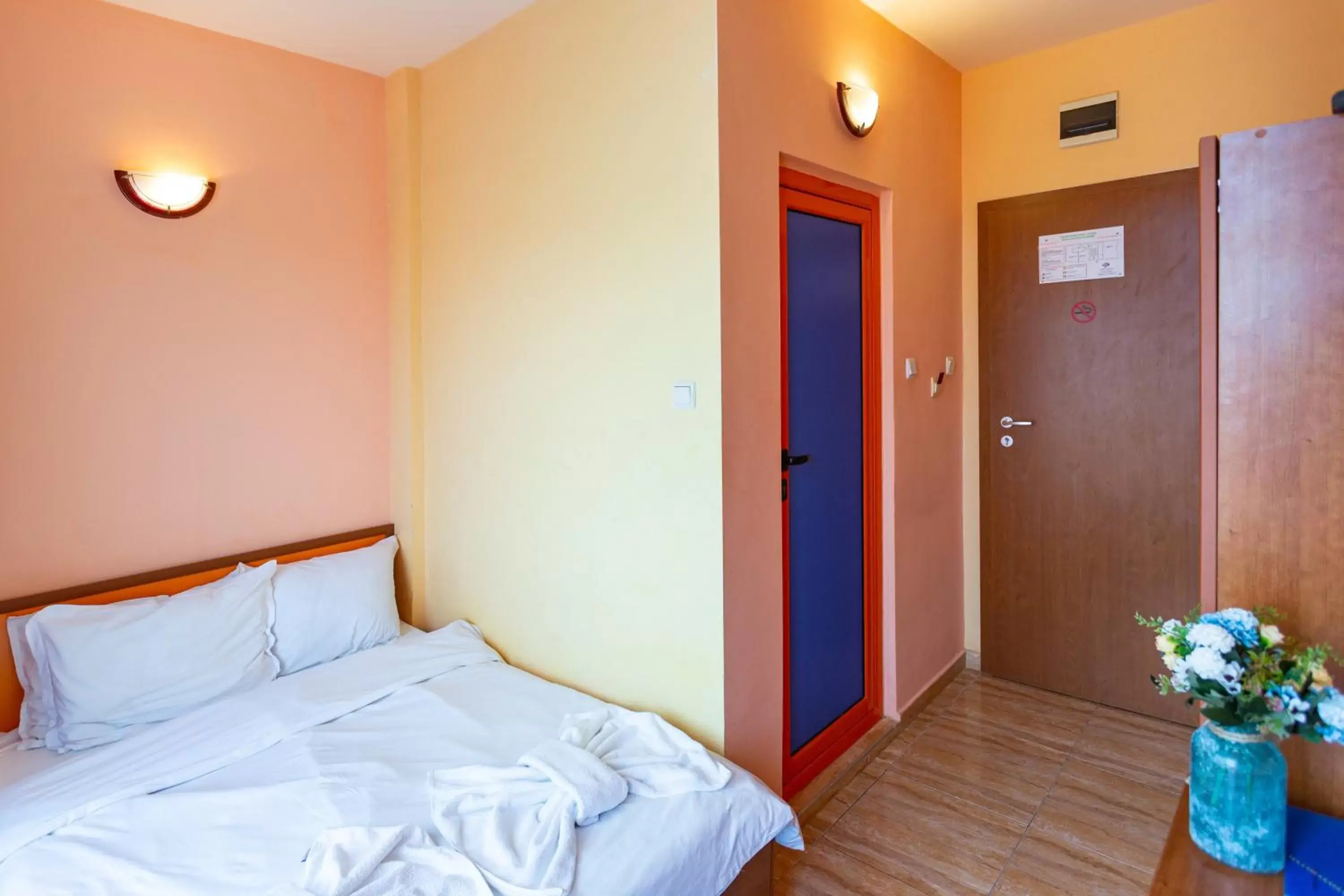 Economy Double or Twin Room - single occupancy in Family Hotel Jemelly Economy Double or Twin Room - single occupancy in Family Hotel Jemelly