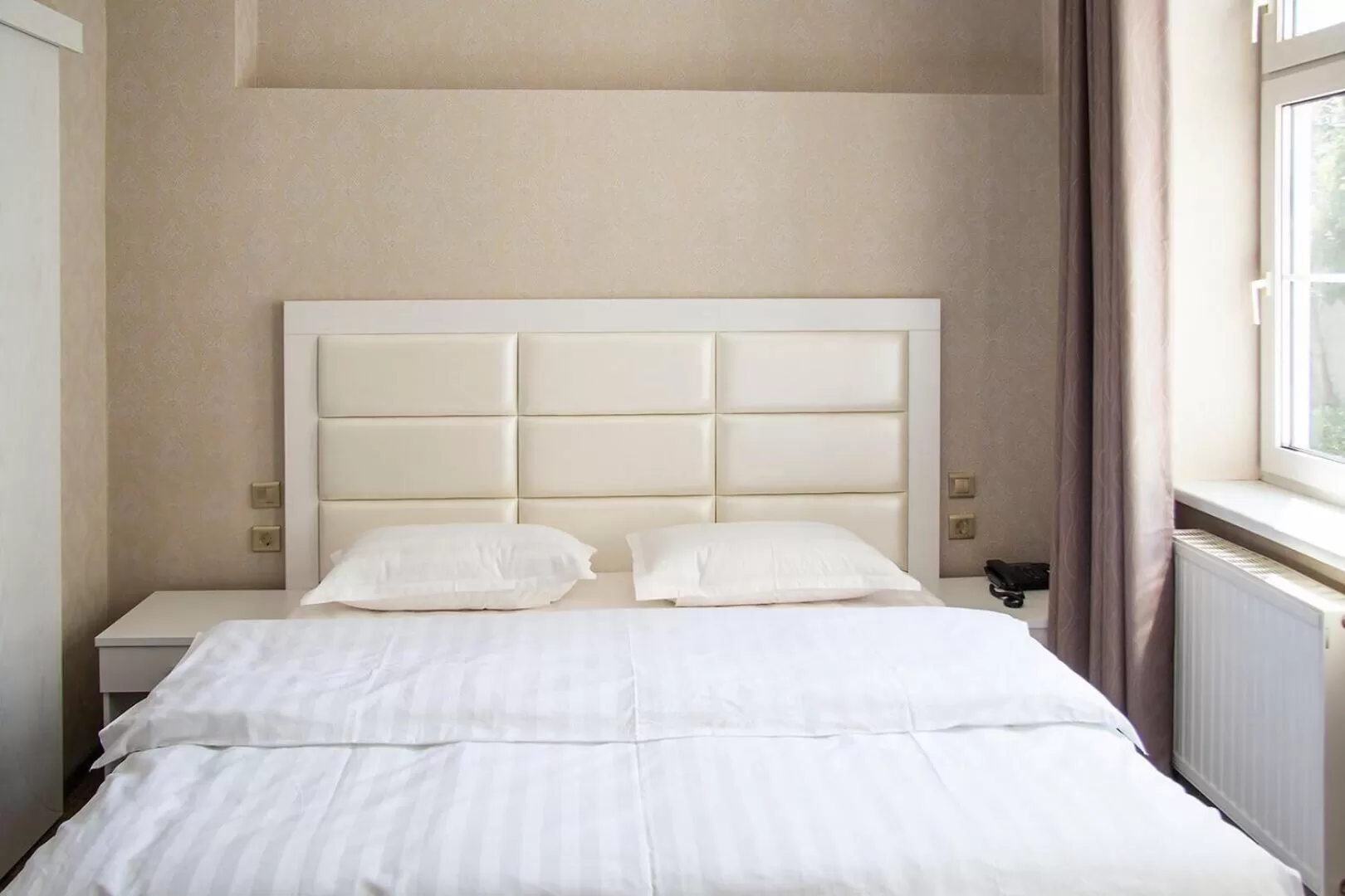 Bedroom, Bed in Hotel MUSE