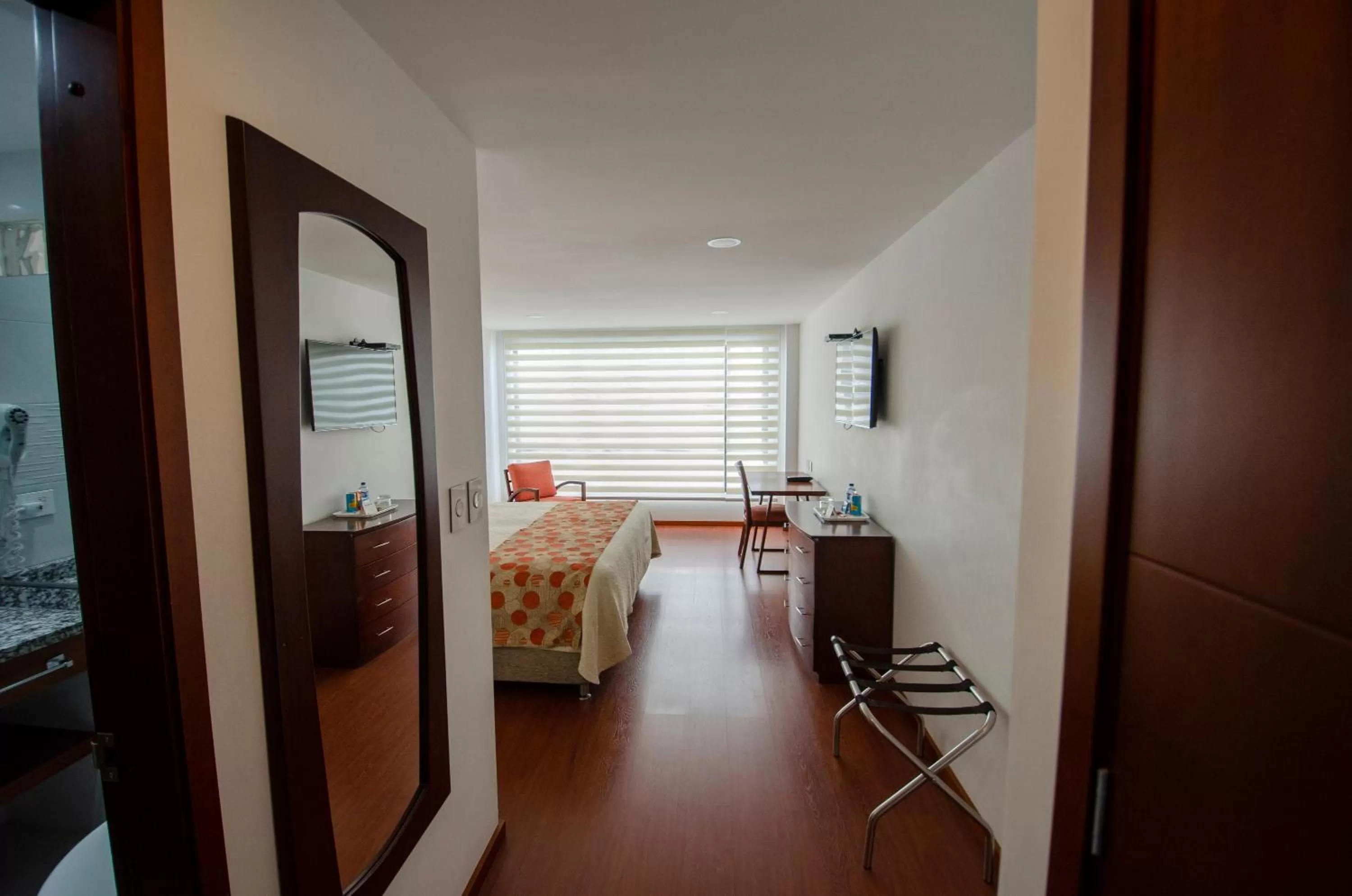 Photo of the whole room, Bed in Hotel Cuellars